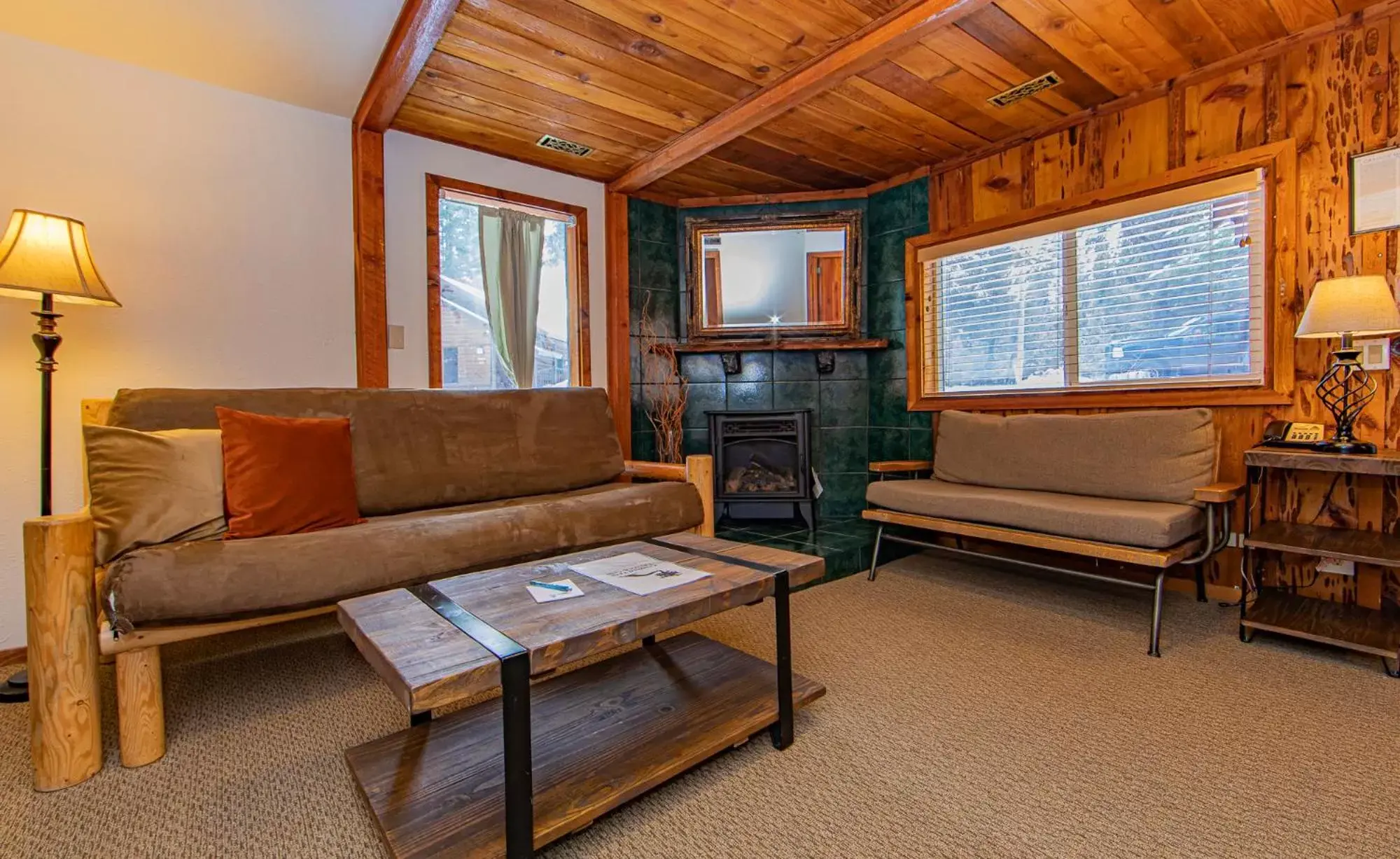 Living room, Seating Area in Cooper Spur Mountain Resort