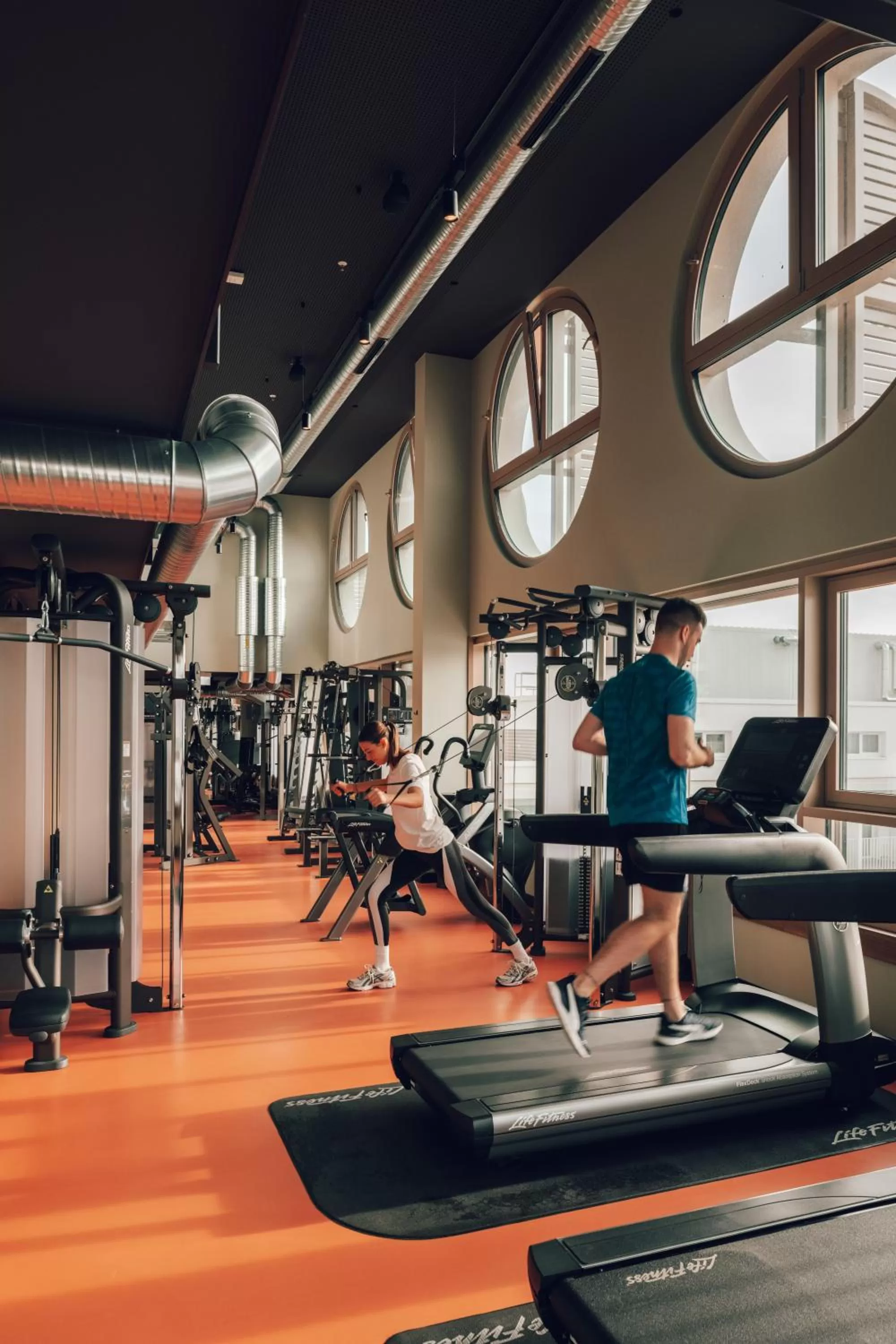 Fitness centre/facilities in Revo Munich