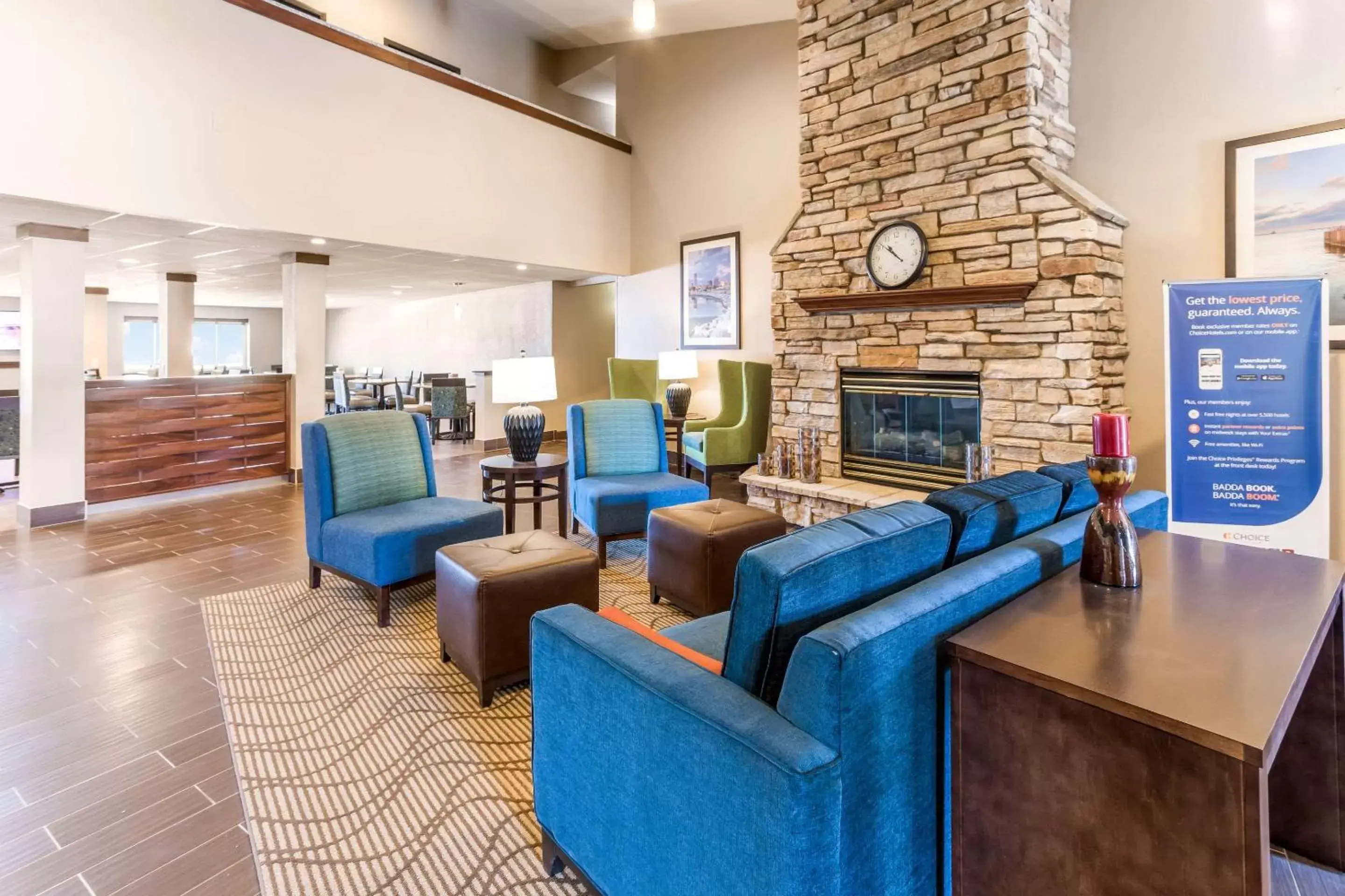 Lobby or reception, Lounge/Bar in Comfort Inn