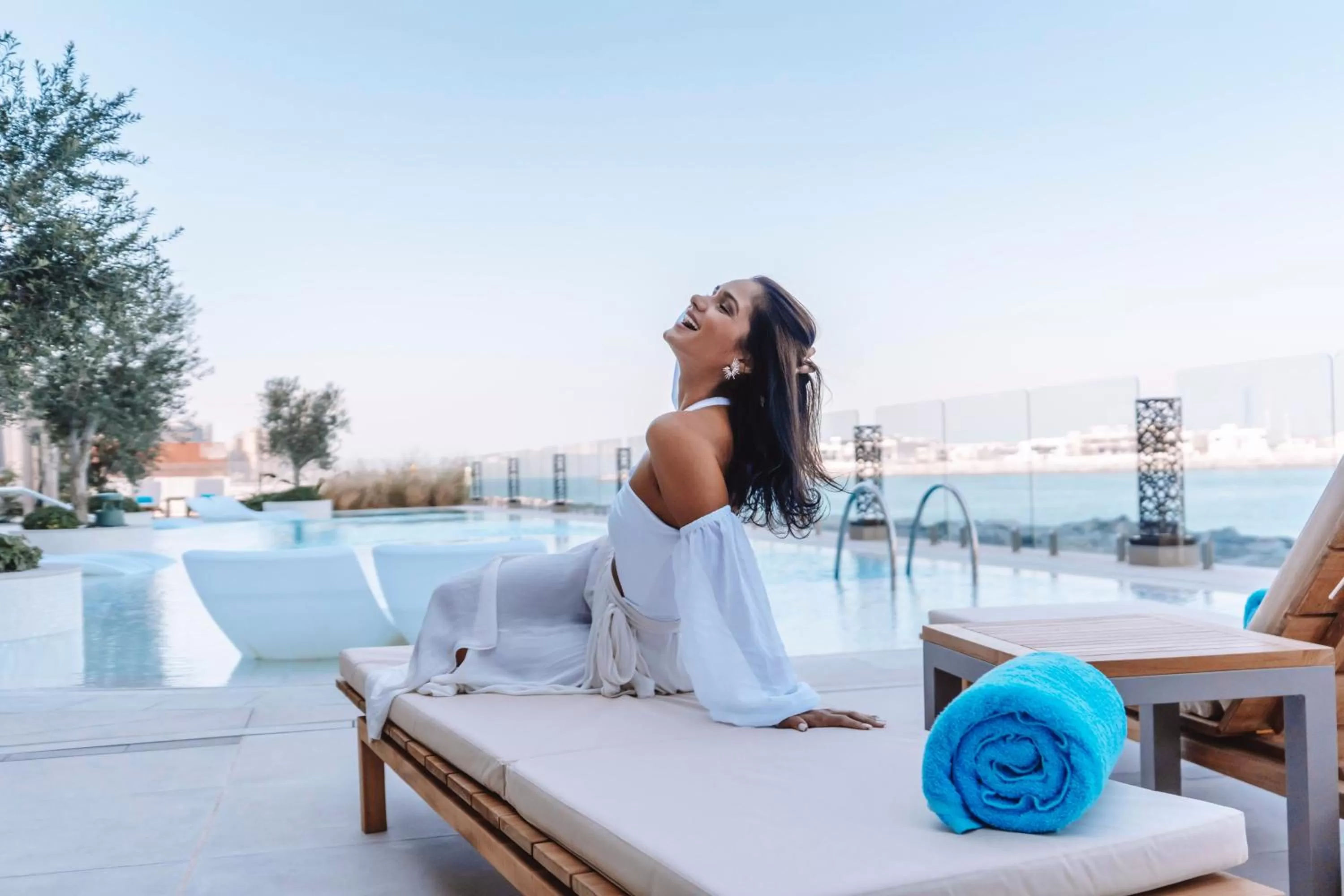 Swimming pool in Hyatt Centric Jumeirah Dubai