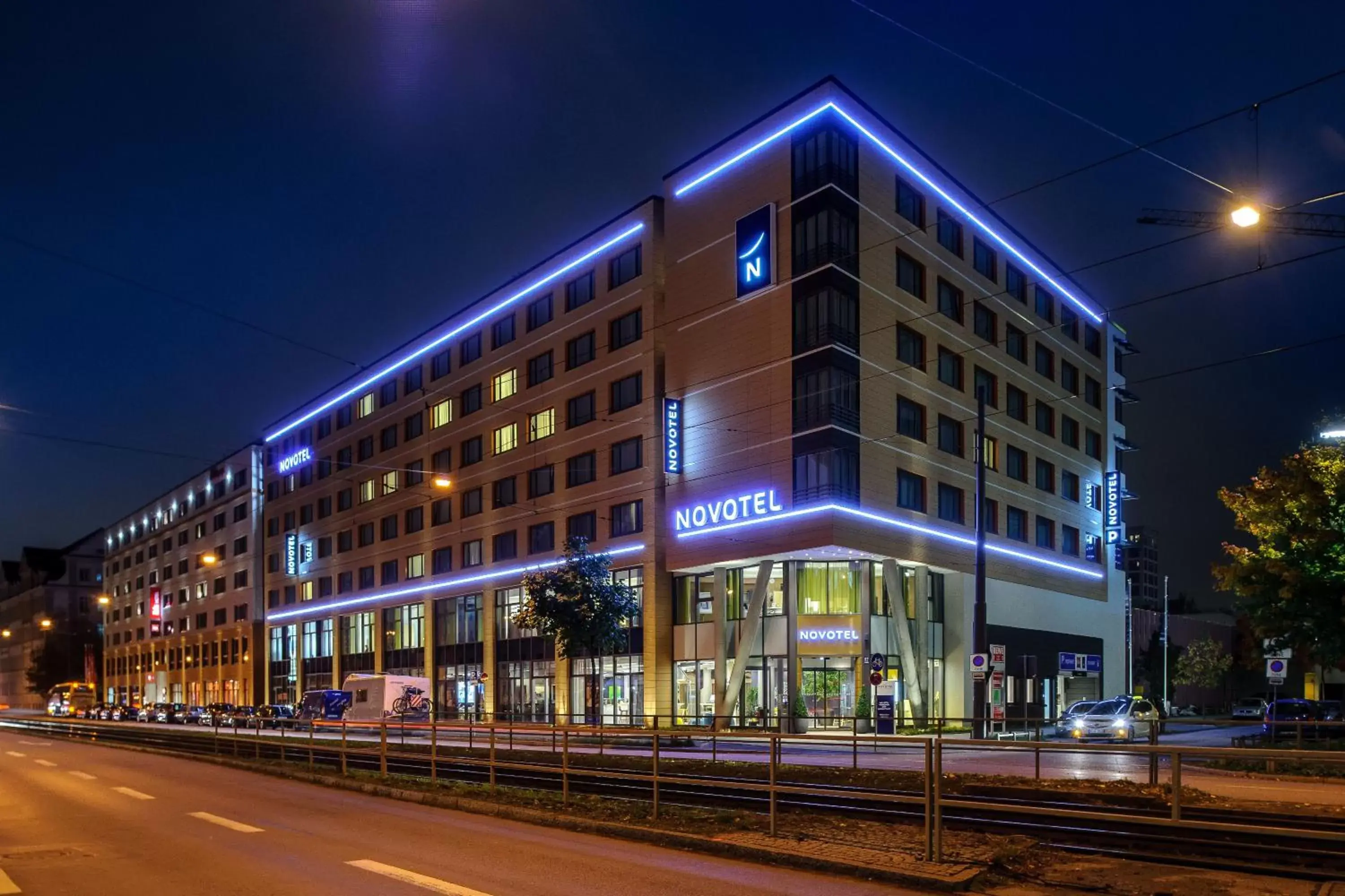 Facade/entrance, Property Building in Novotel München City Arnulfpark