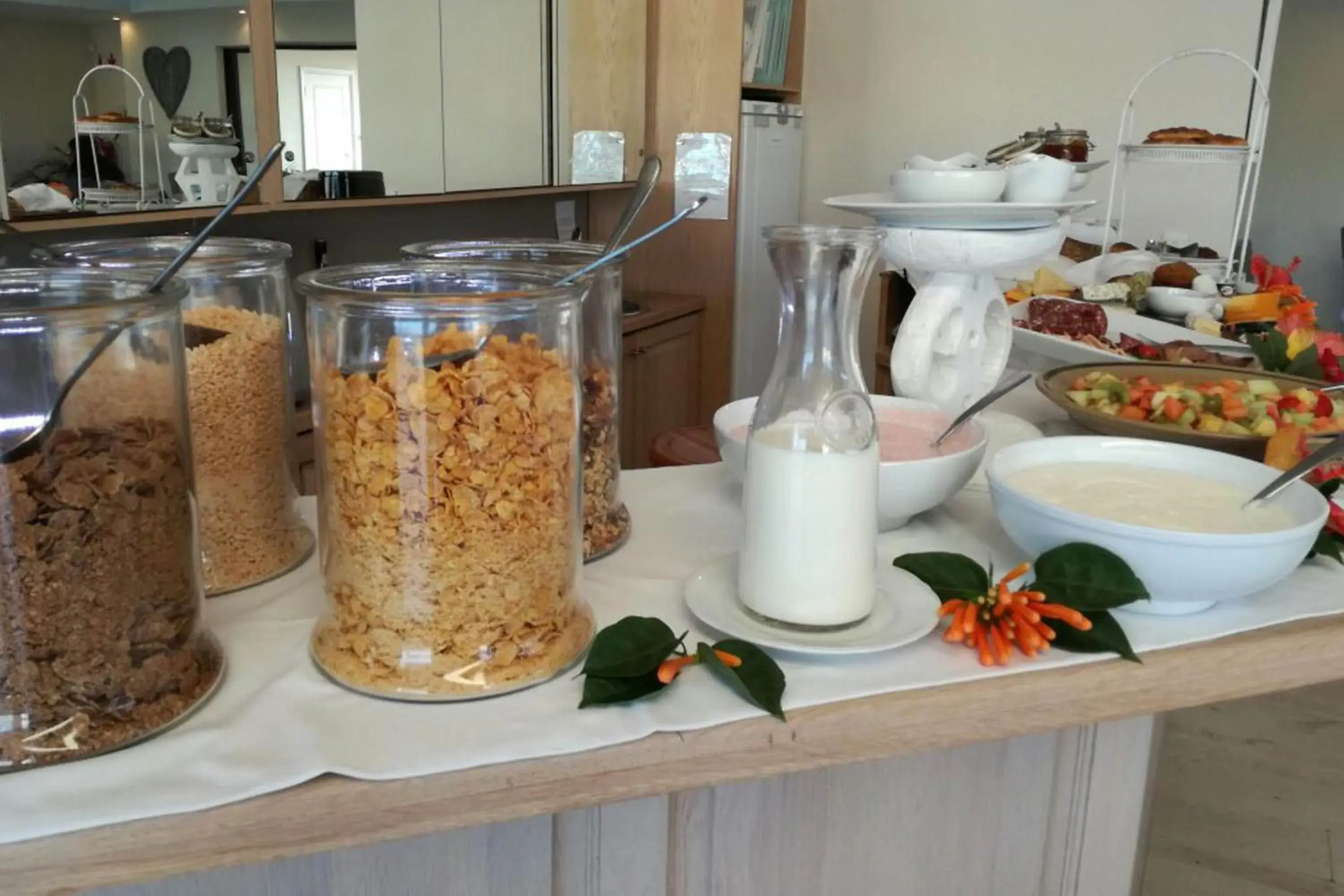 Breakfast in Robberg Beach Lodge - Lion Roars Hotels & Lodges