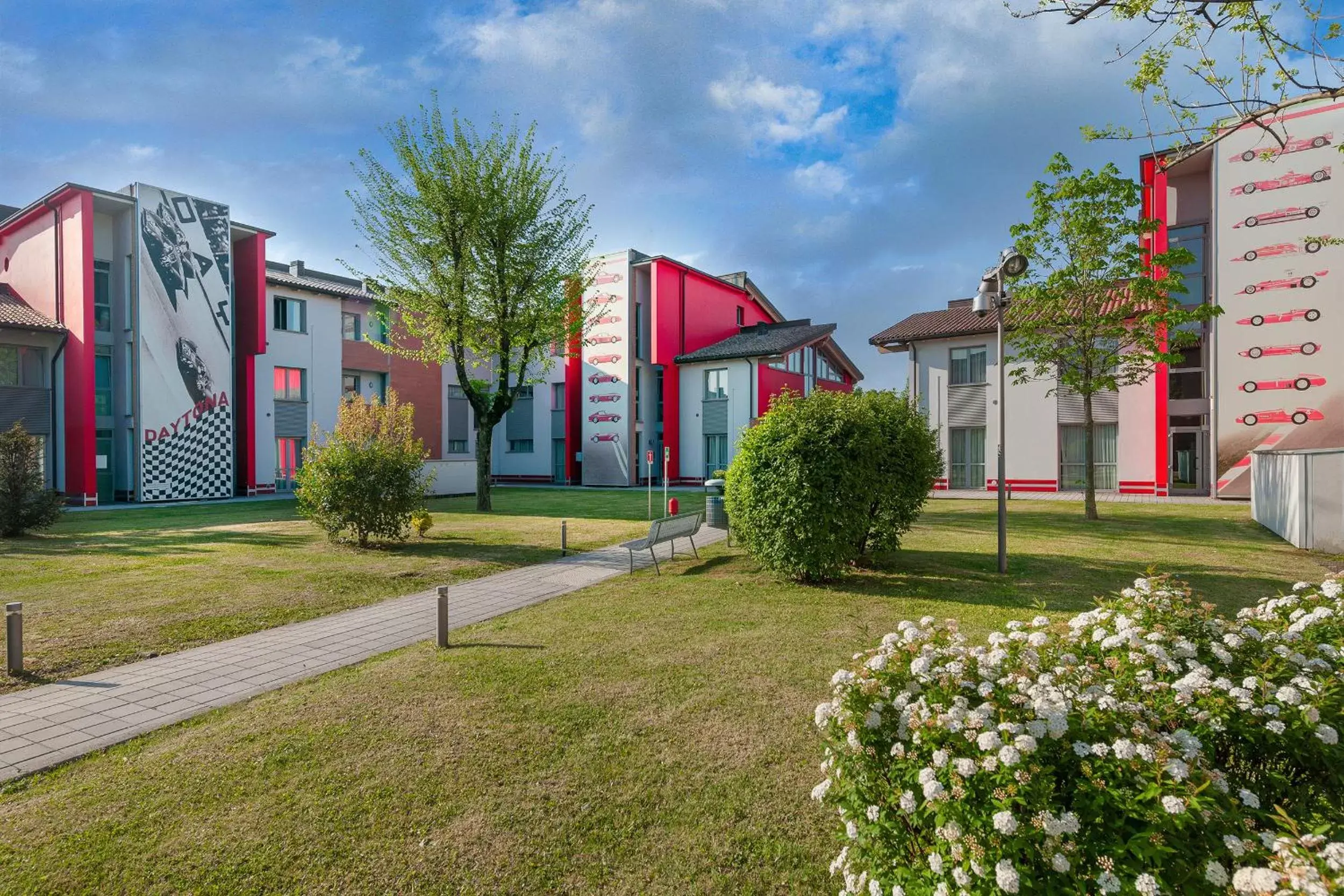 Patio, Property Building in Hotel Maranello Village