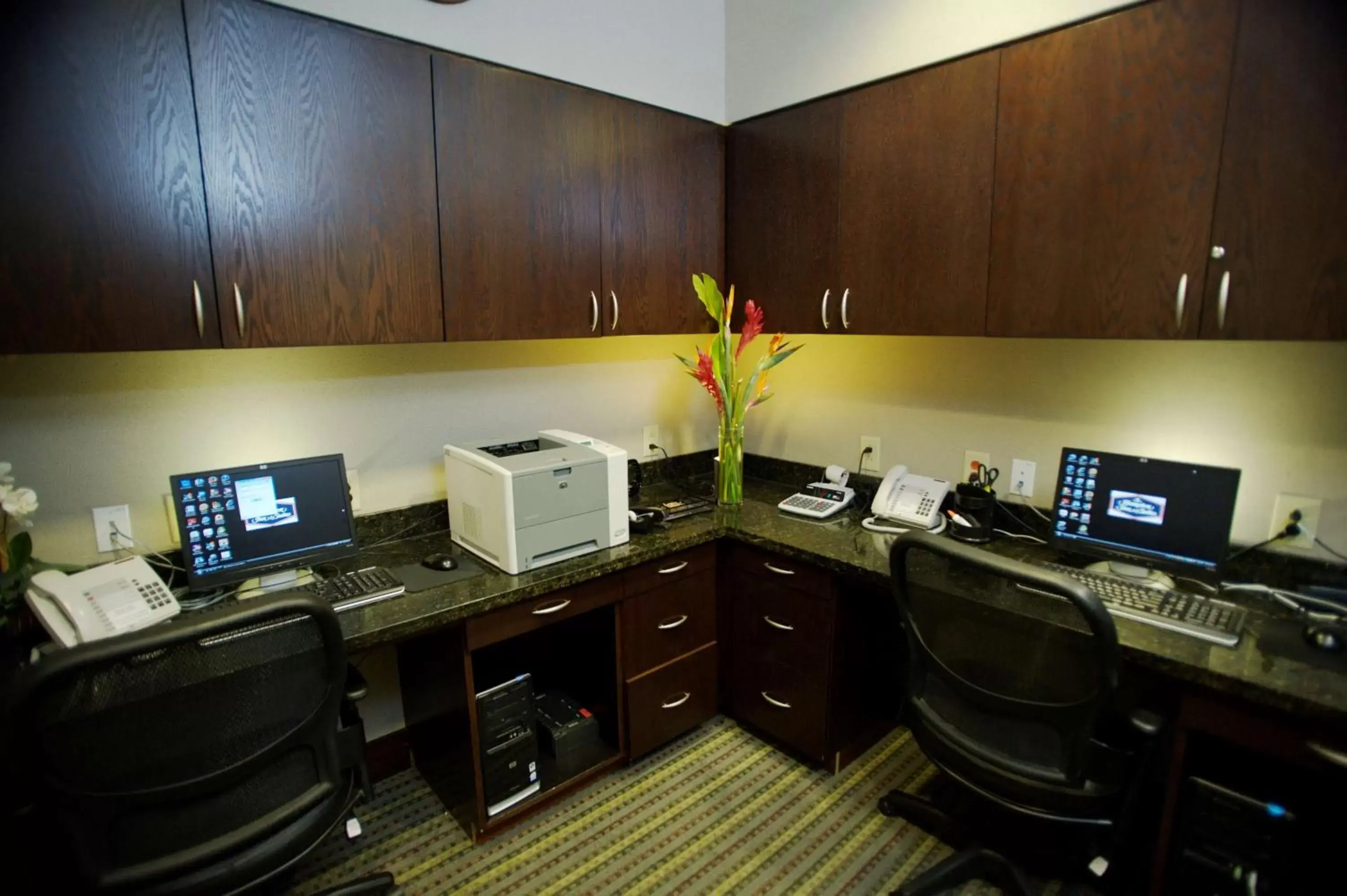 Business facilities, Business Area/Conference Room in Hampton Inn & Suites Nashville-Downtown