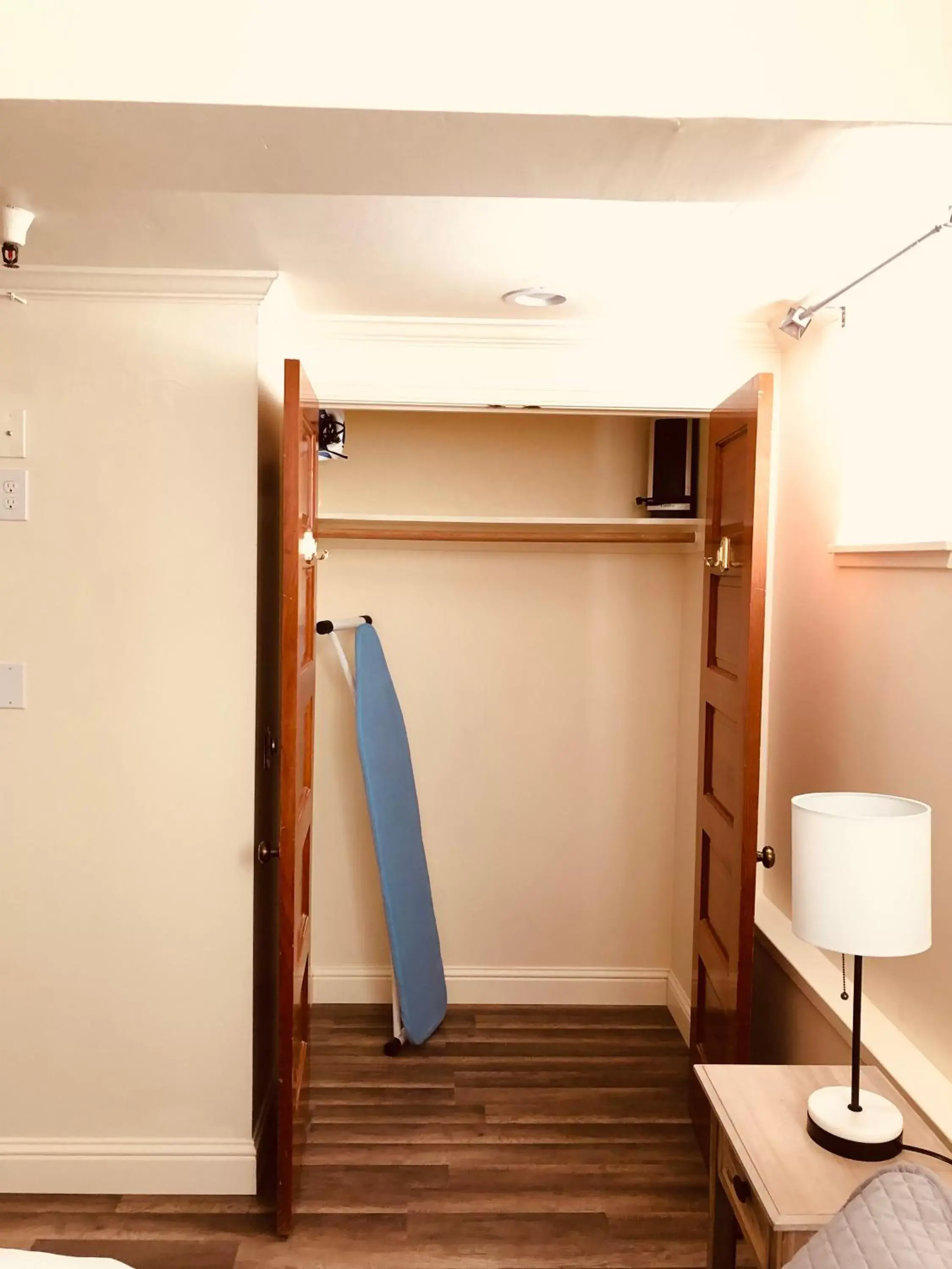 Pacific Grove Inn Pacific Grove Inn