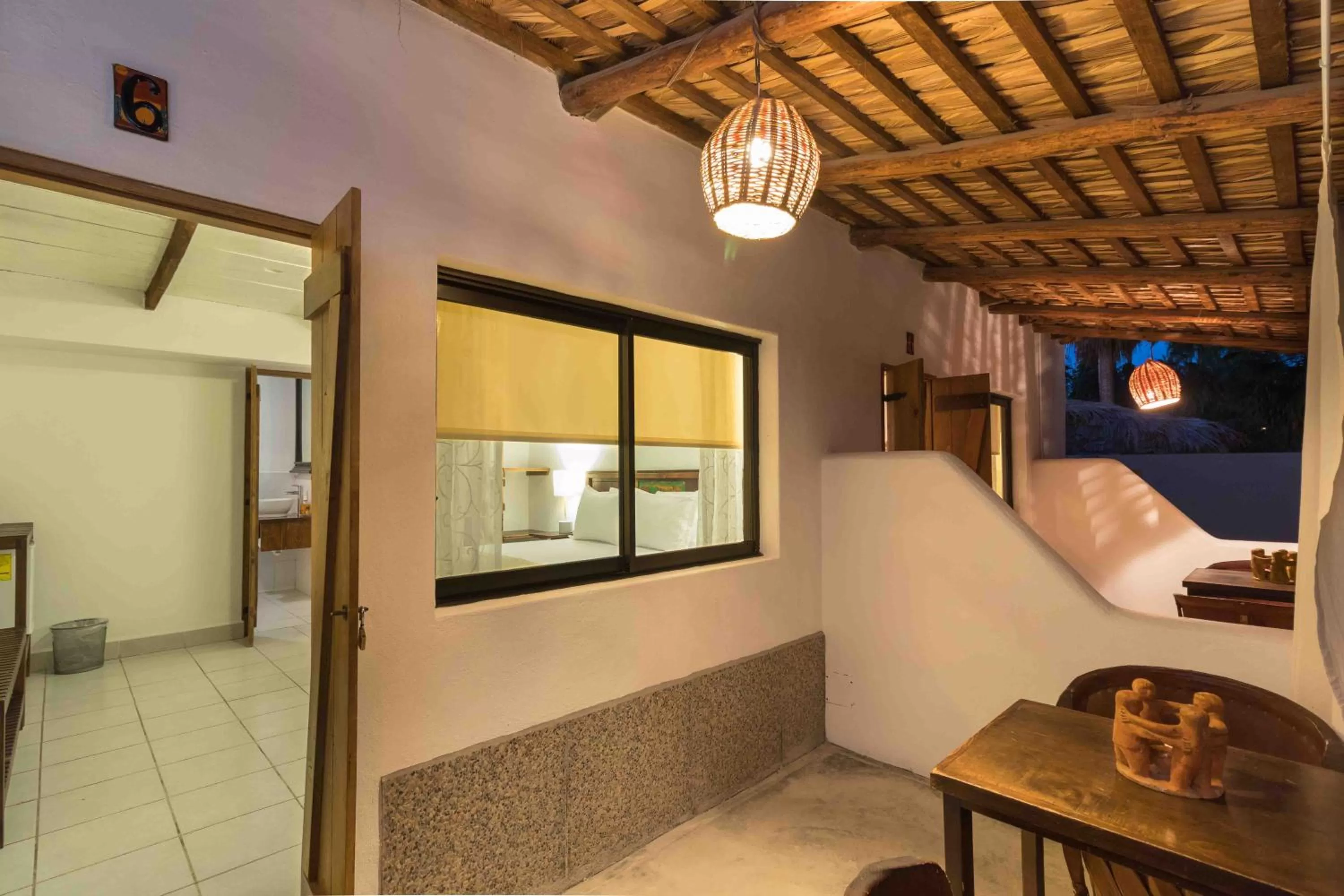 TV/Entertainment Center in Hotel 1697 Loreto