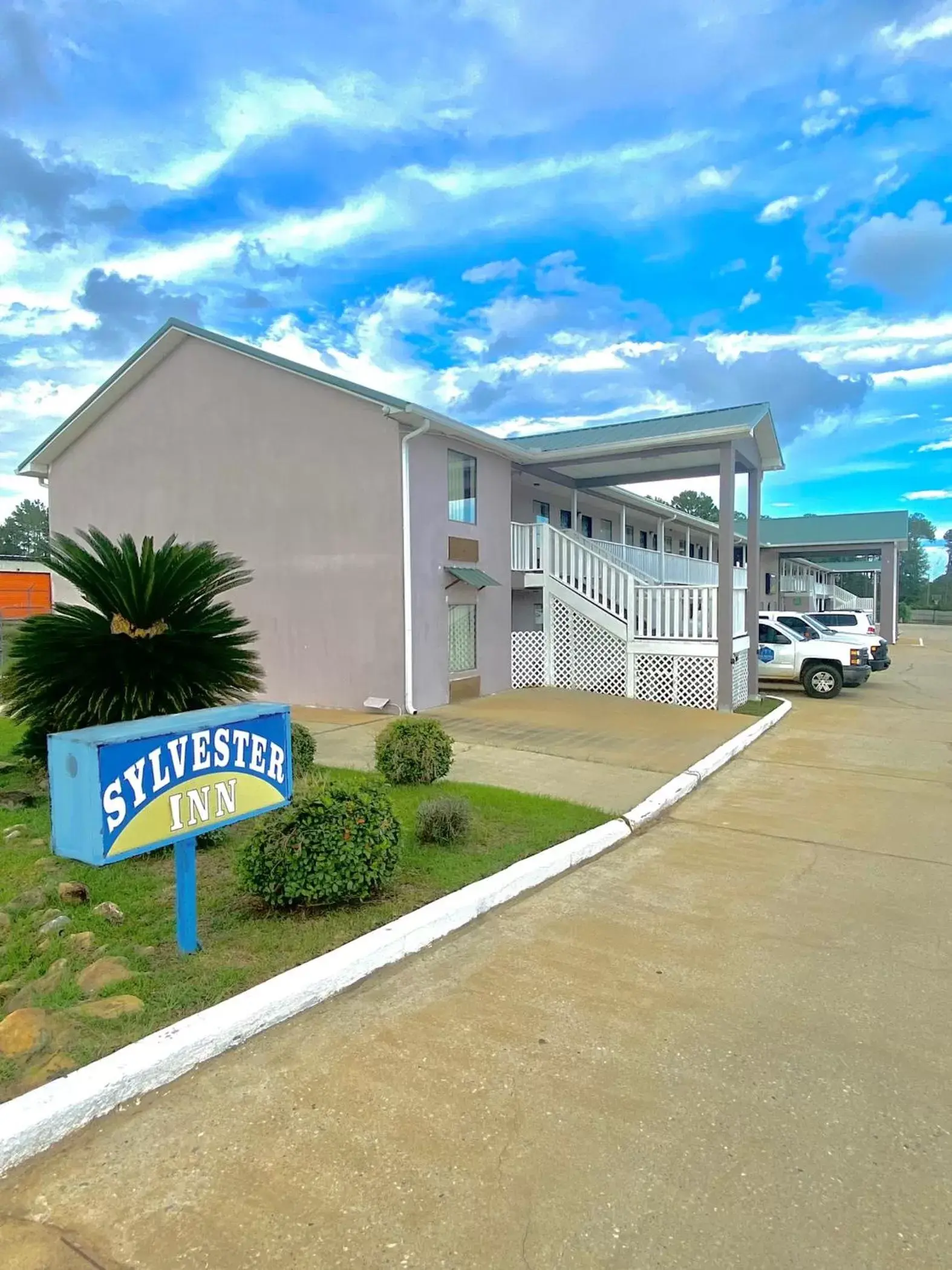 Property building in Sylvester Inn Property building in Sylvester Inn