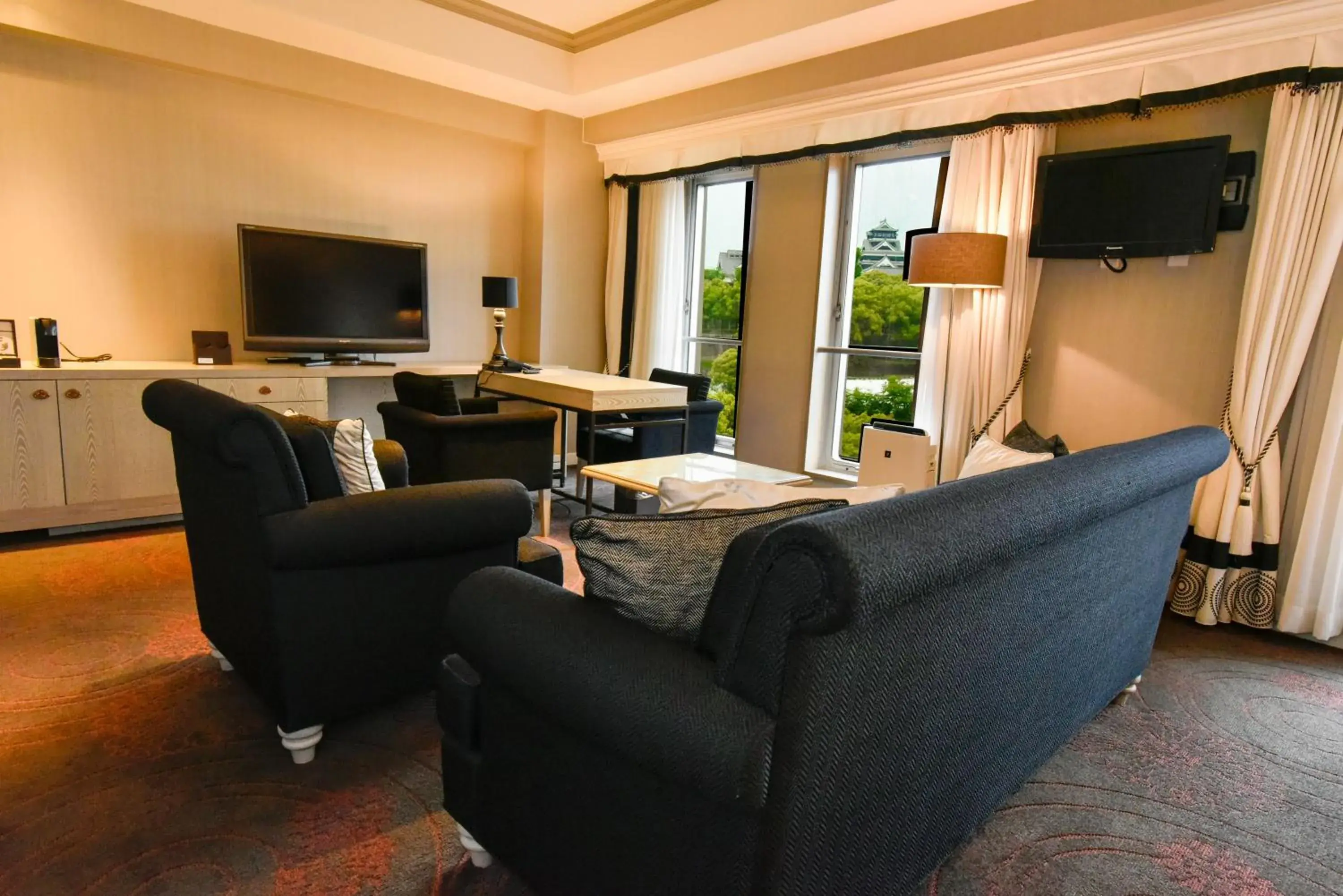 Seating Area in Kumamoto Hotel Castle