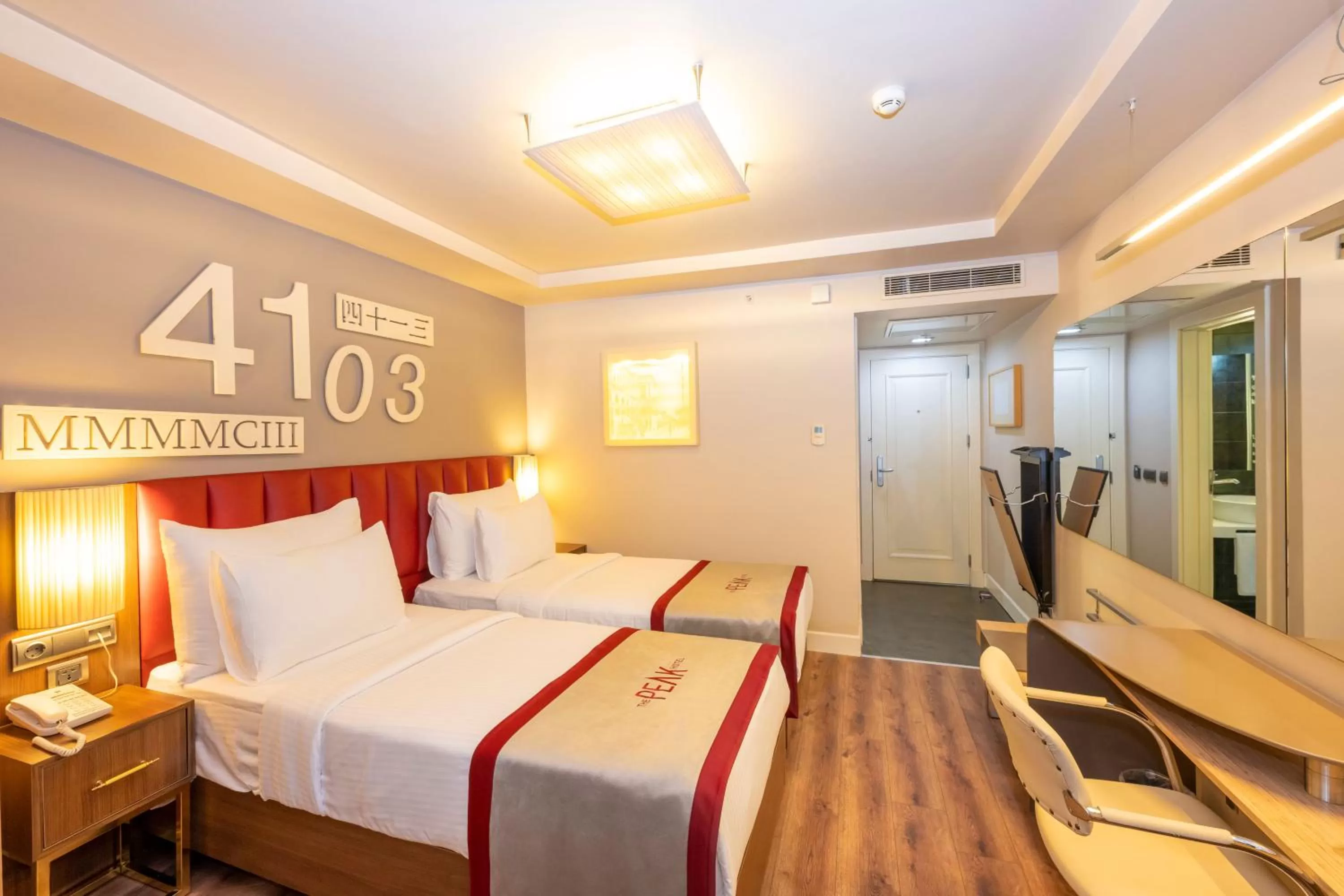 TV and multimedia, Bed in Ramada By Wyndham Istanbul Pera Taksim