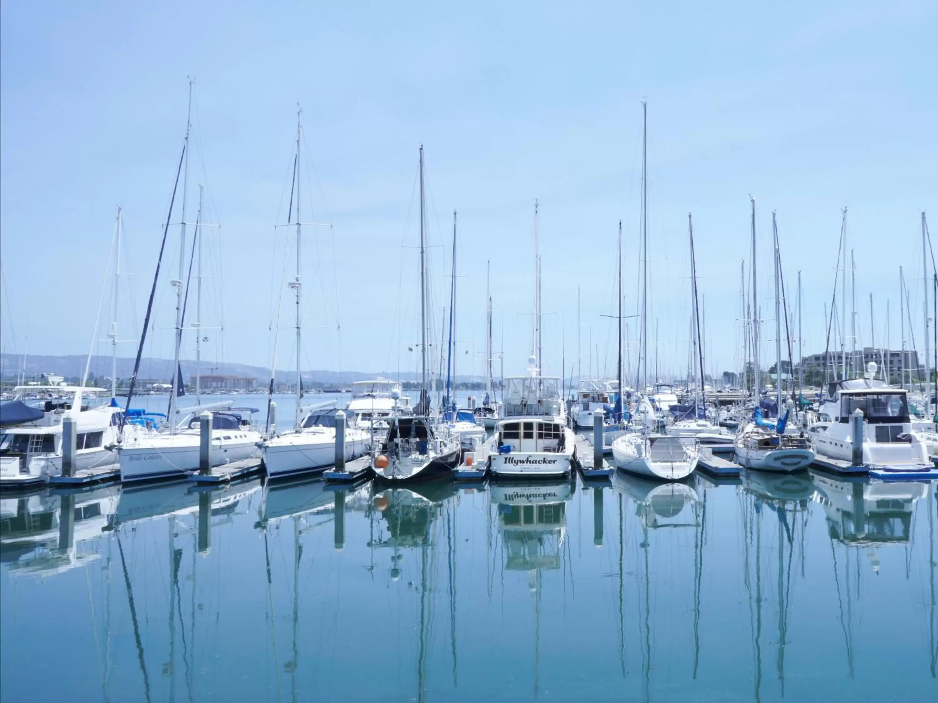 Marina View Studio with Two Double Beds - Non-Smoking in Extended Stay America Premier Suites - Oakland - Alameda Marina View Studio with Two Double Beds - Non-Smoking in Extended Stay America Premier Suites - Oakland - Alameda