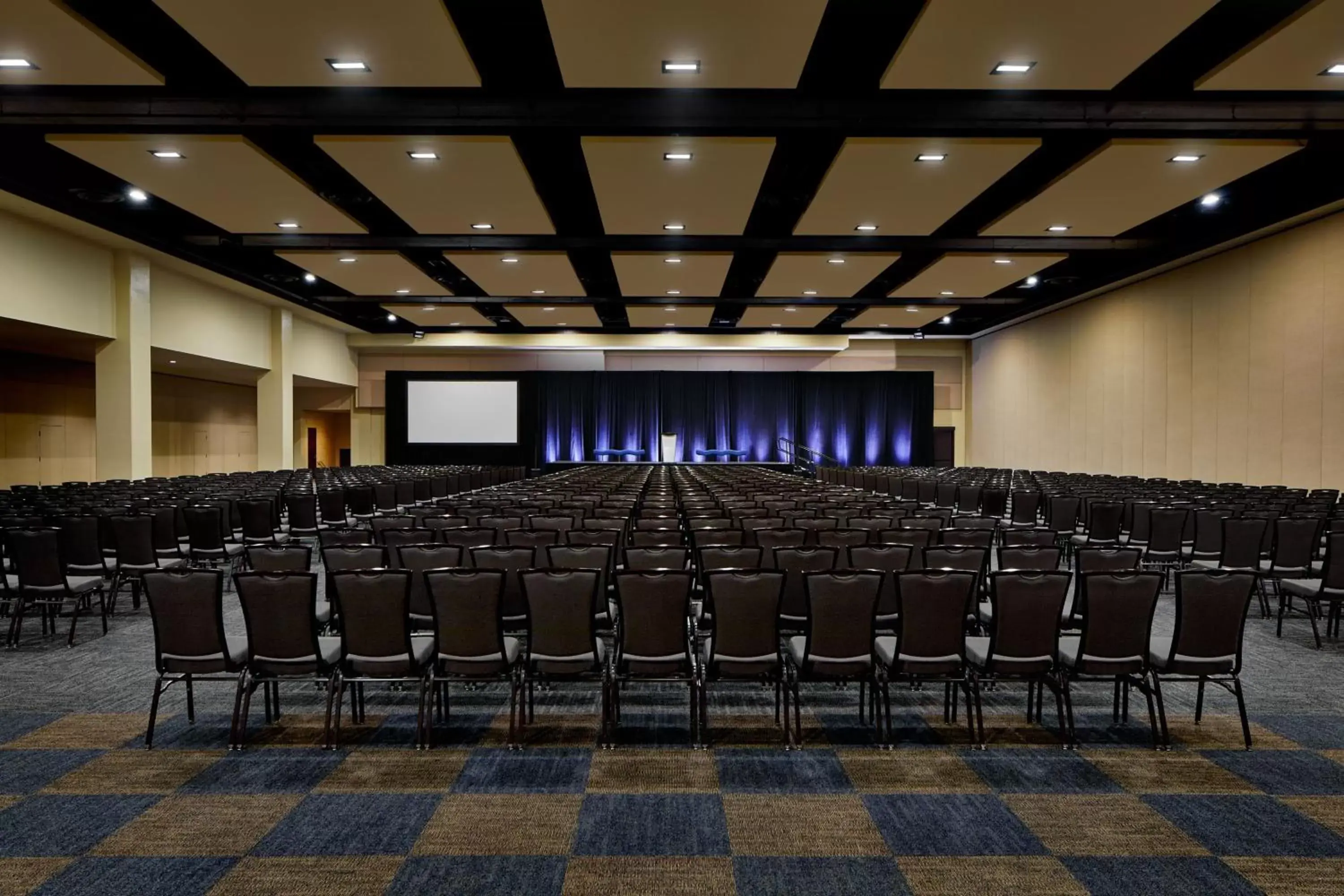 Meeting/conference room in Lancaster Marriott at Penn Square