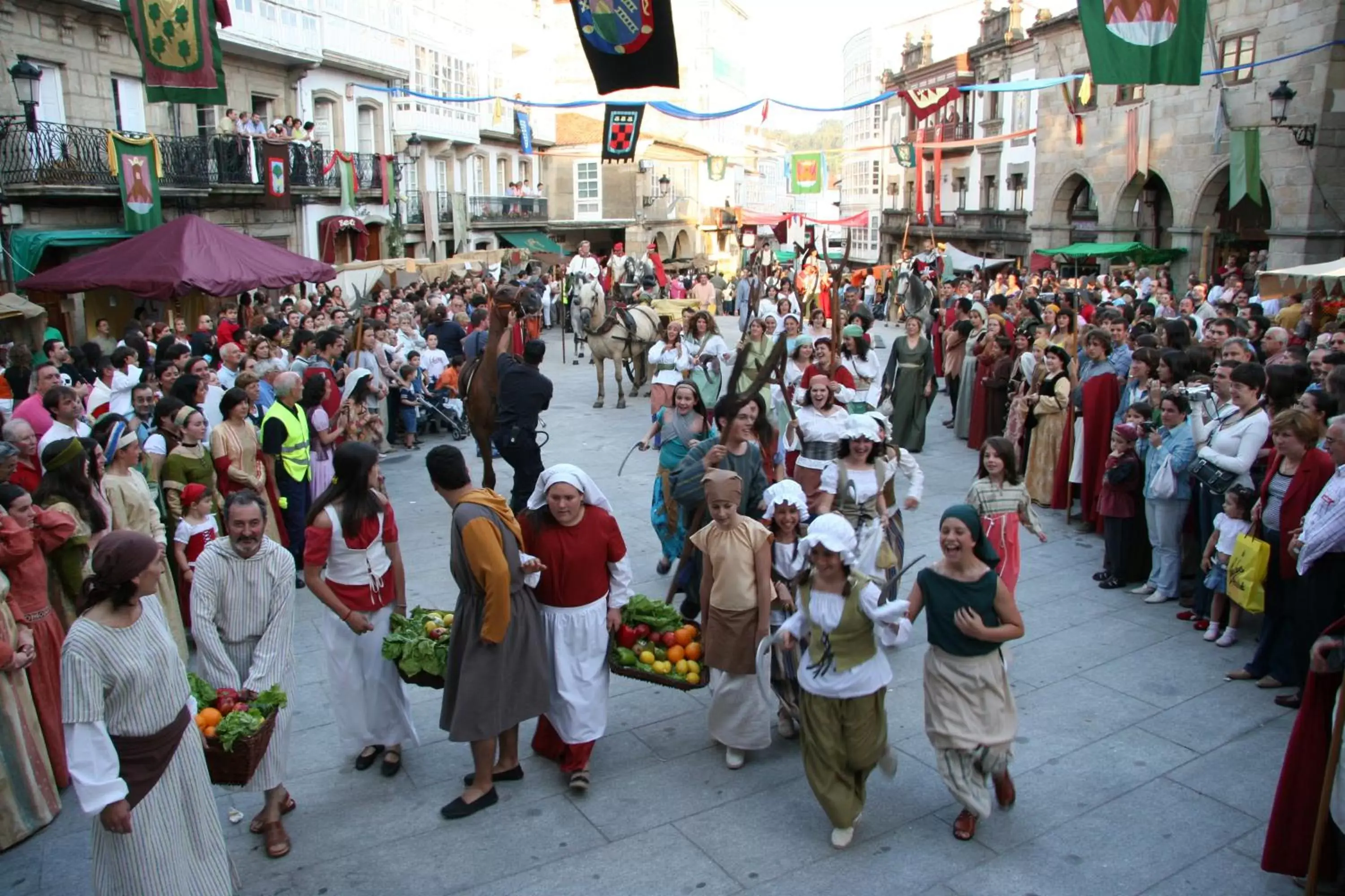 Day, Supermarket/Shops in Hotel Villa De Betanzos