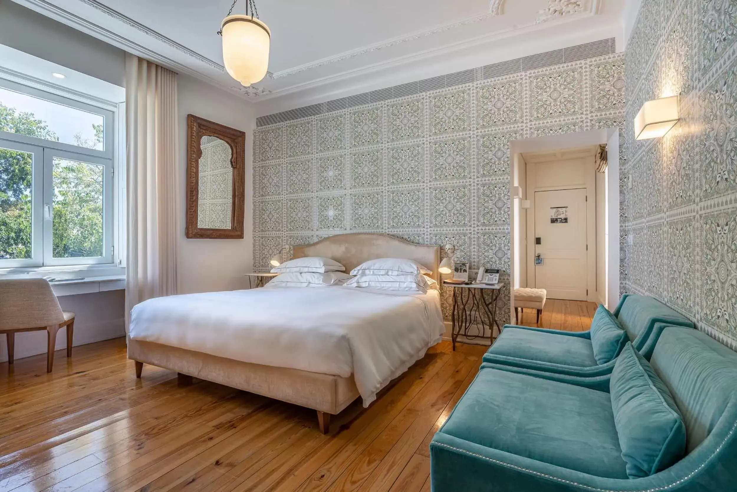 Bedroom, Bed in Santiago de Alfama - Boutique Hotel