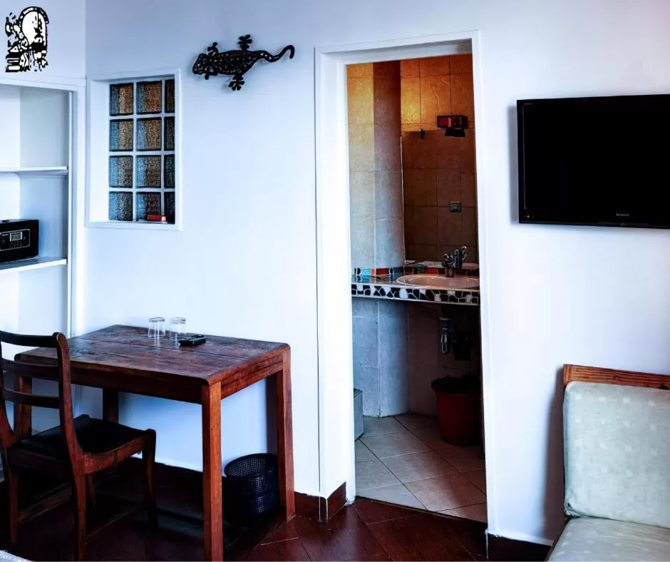 Restaurant/places to eat in Hotel Le Relais Normand