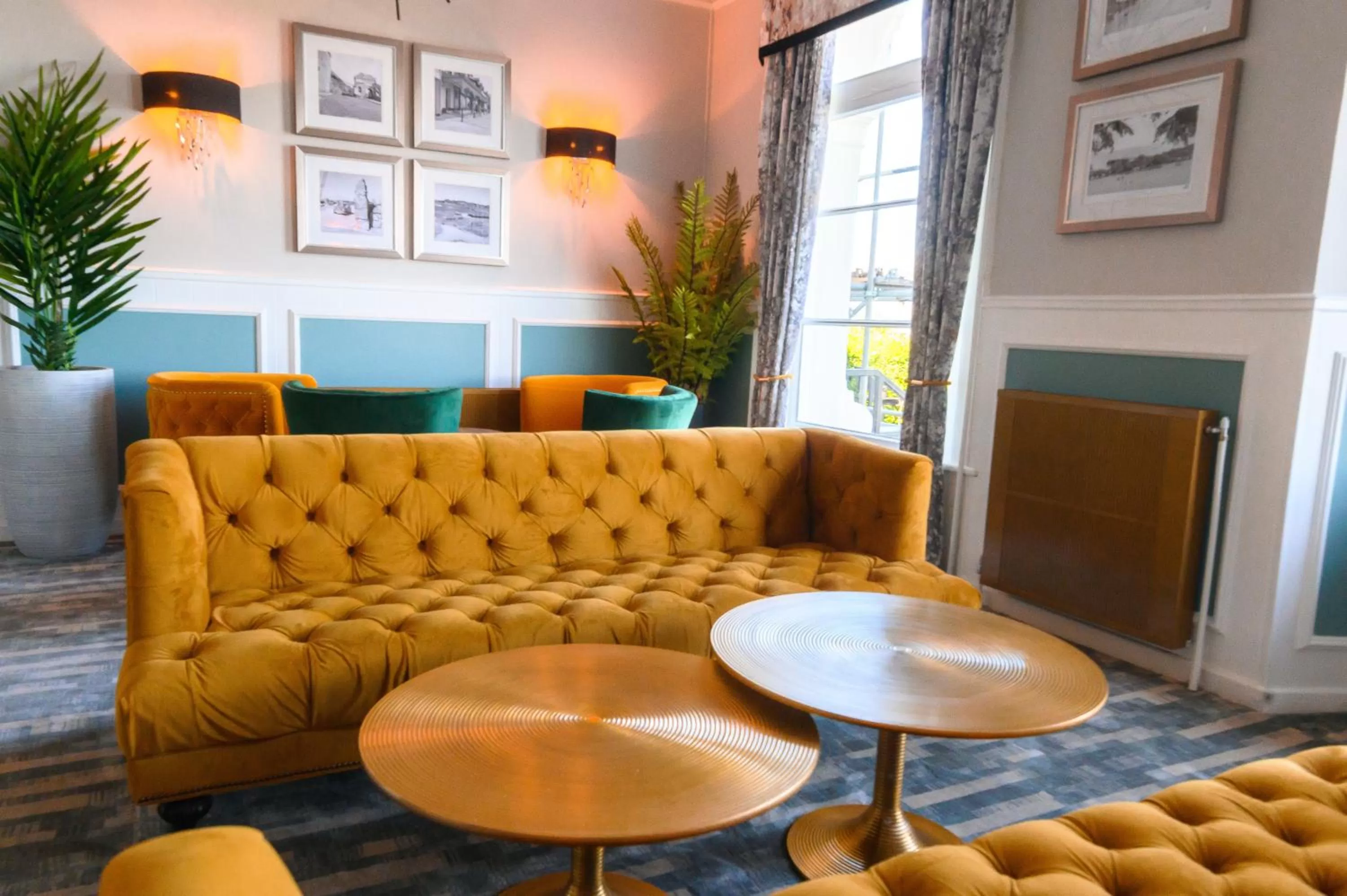 Lounge or bar in Llandudno Bay Hotel