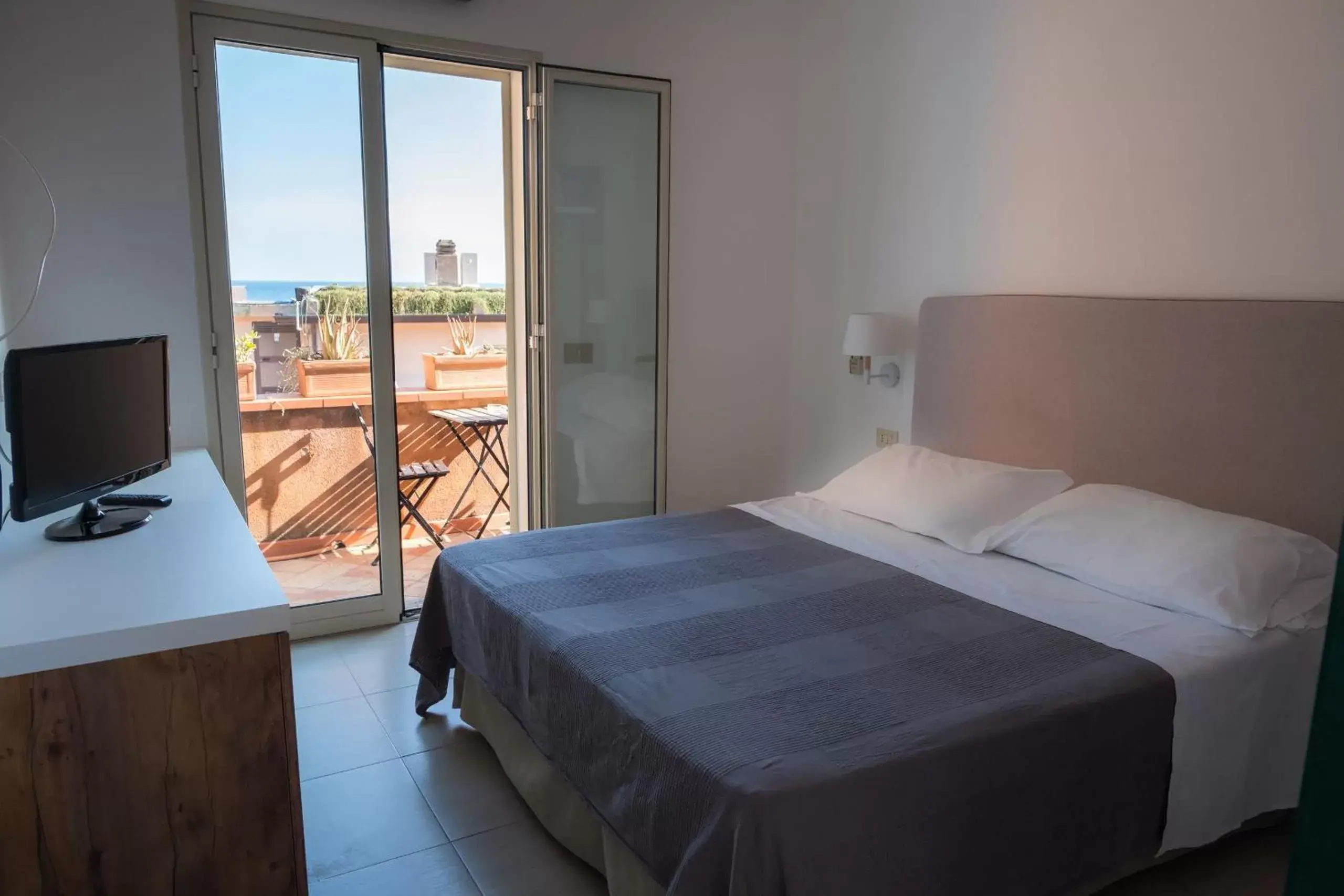 TV and multimedia, Bed in Hotel Villino Gallodoro