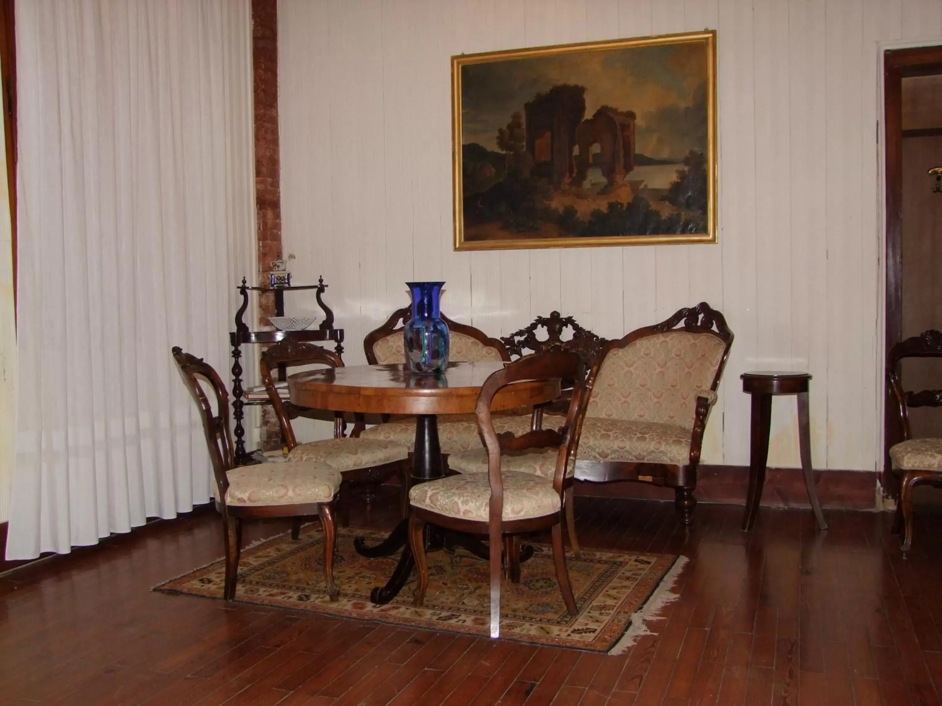 Lobby or reception, Dining Area in Domus Ciliota