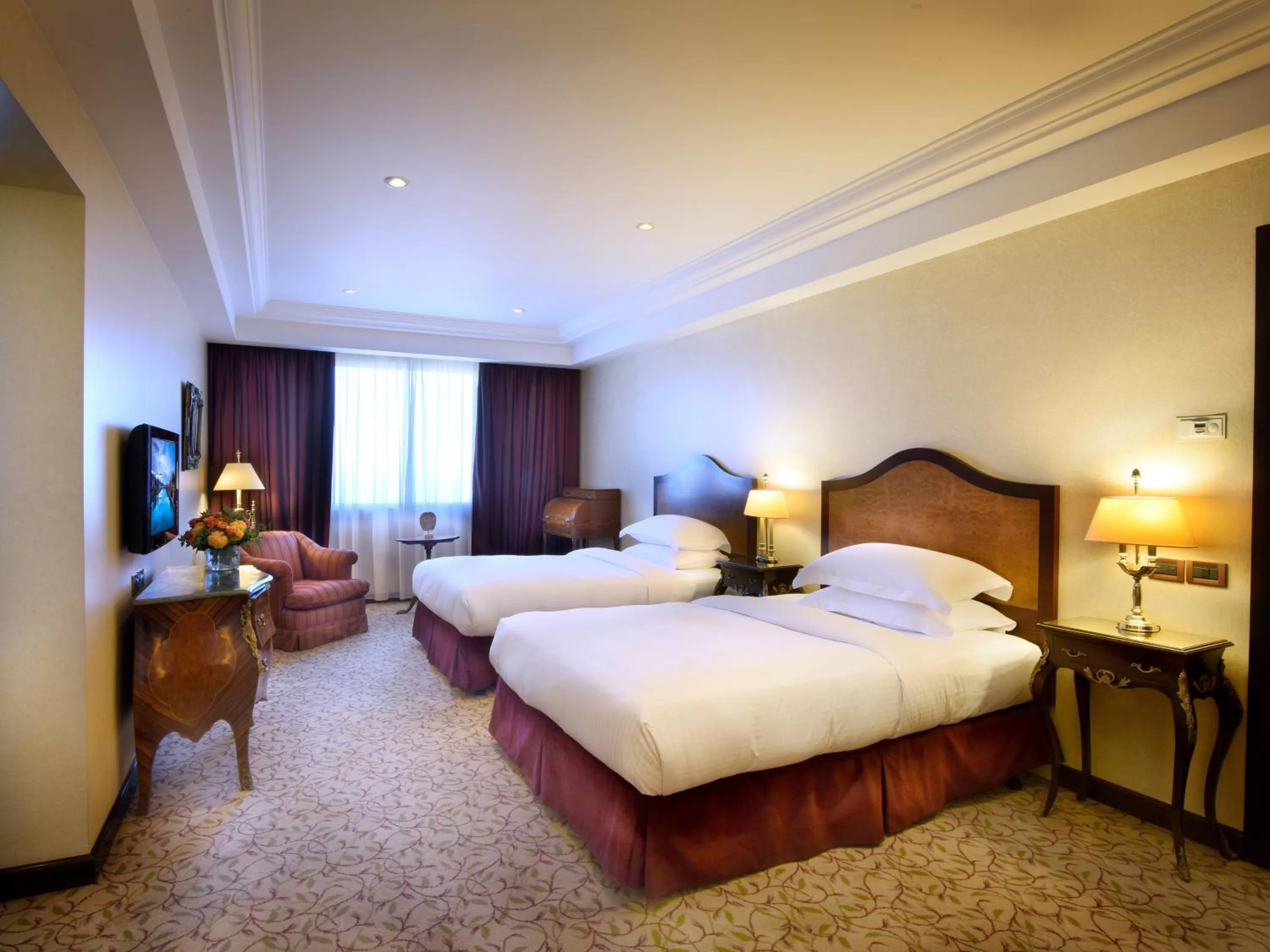 Bedroom, Bed in Gefinor Rotana – Beirut