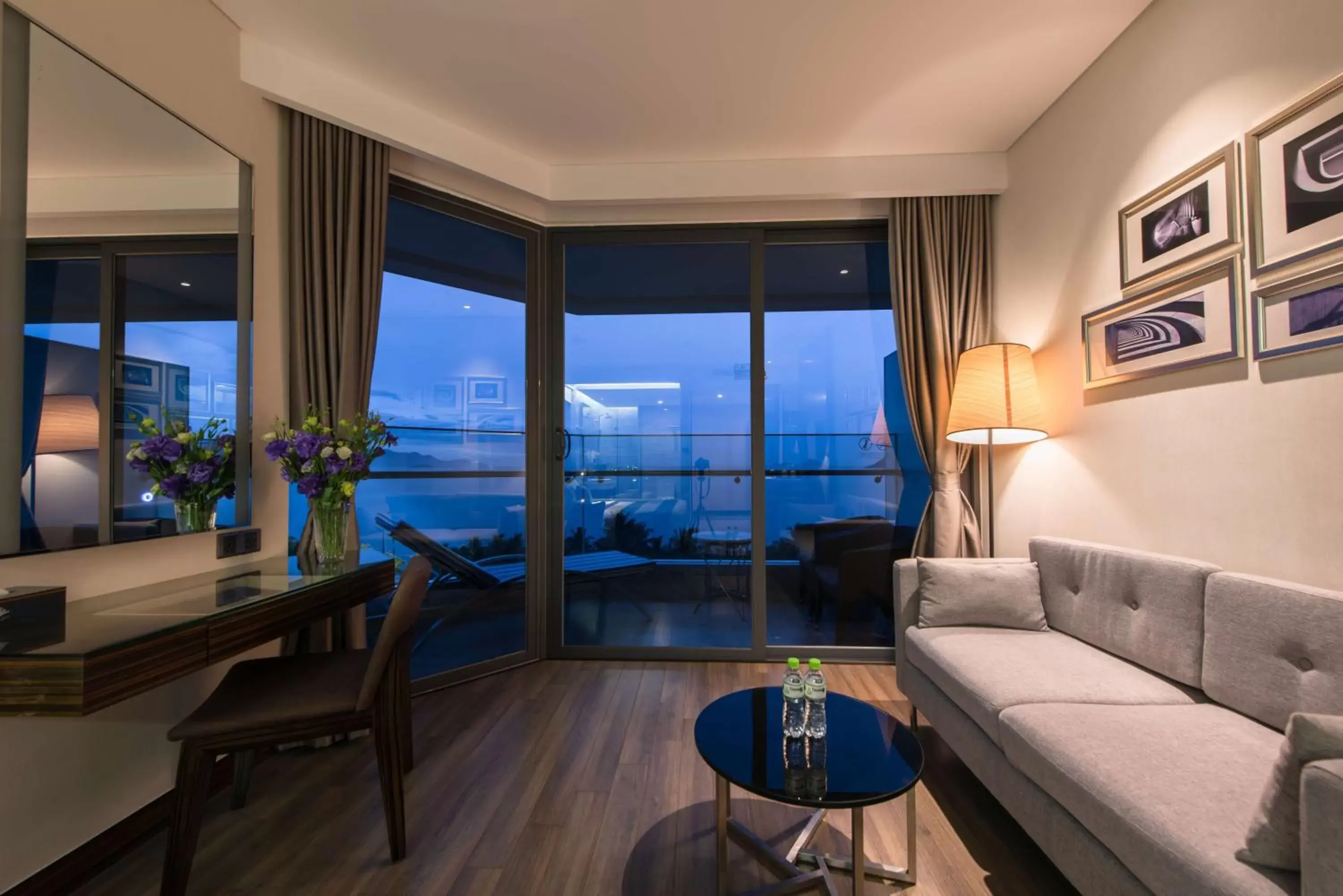 Balcony/Terrace, Seating Area in Queen Ann Nha Trang Hotel