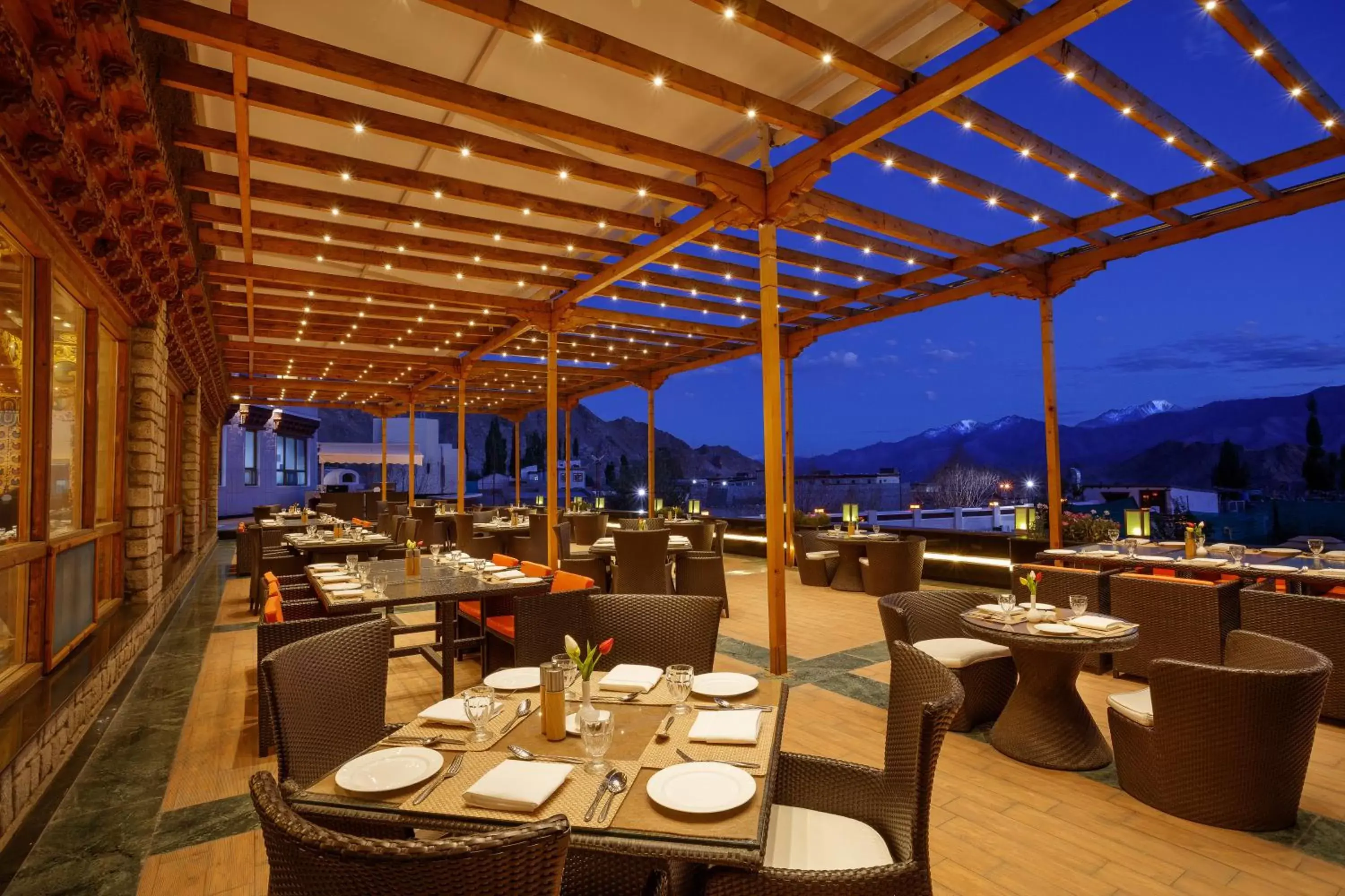 Restaurant/places to eat in The Grand Dragon Ladakh Restaurant/places to eat in The Grand Dragon Ladakh