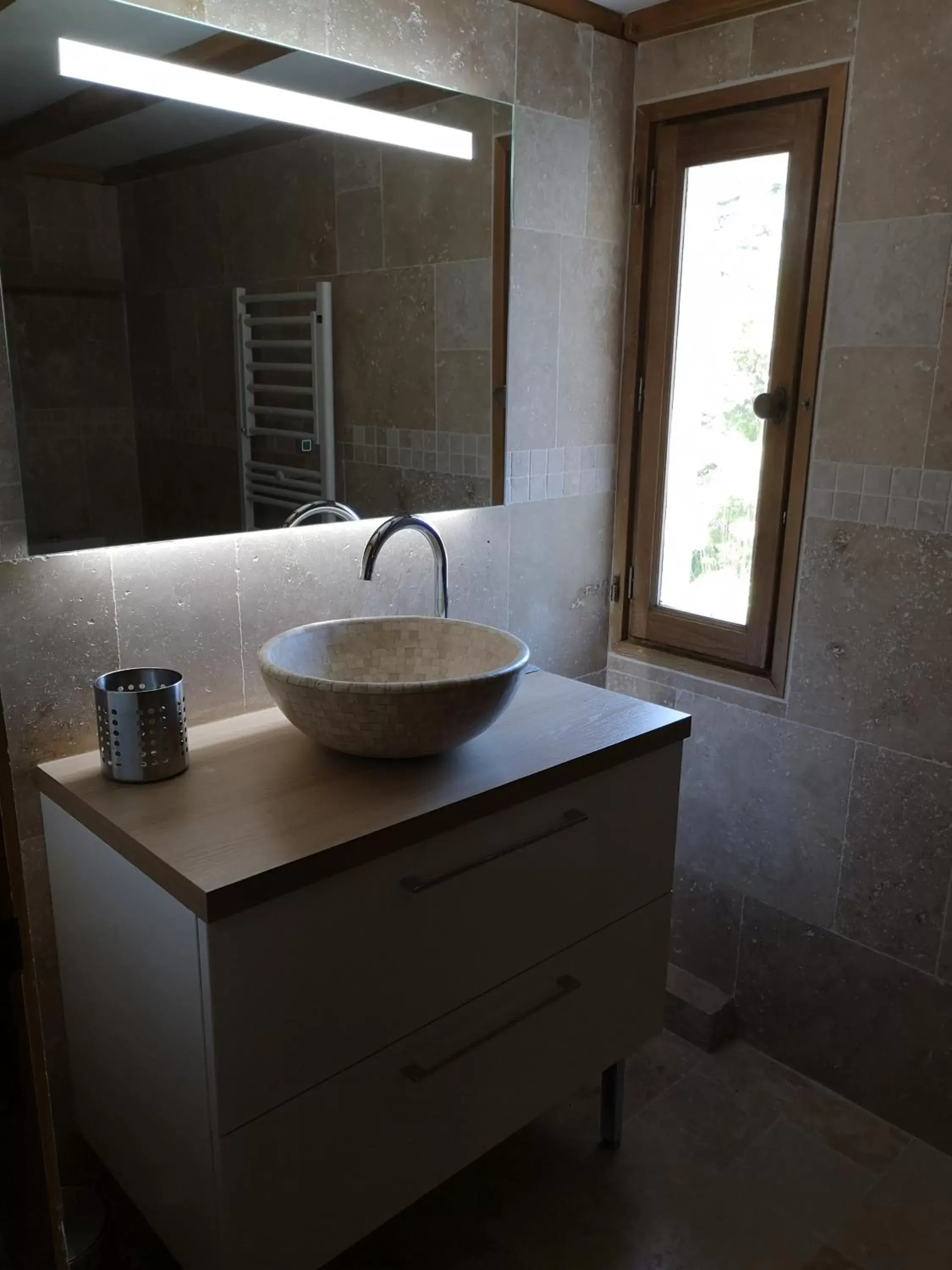 Bathroom in La Bastide du Limon