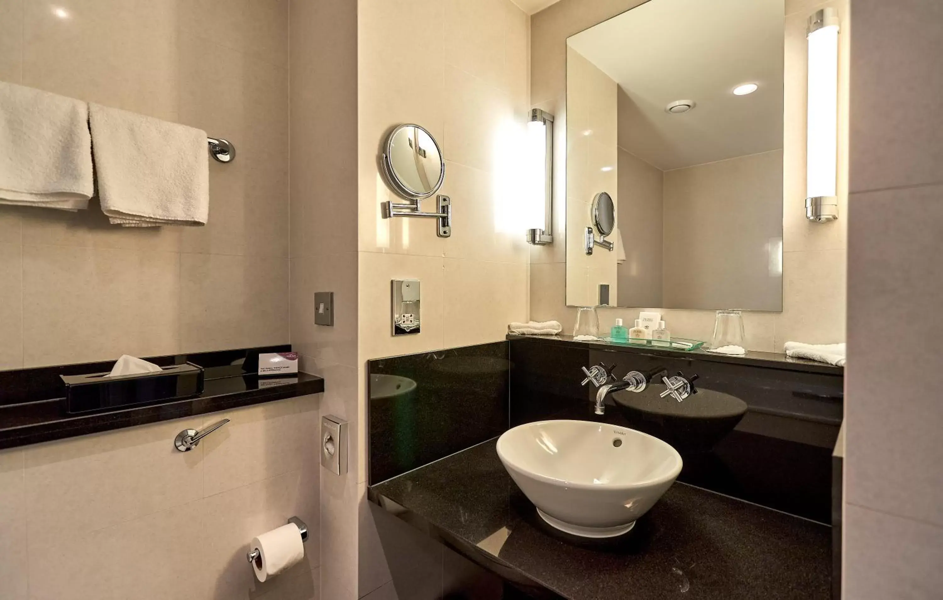 Bathroom in Crowne Plaza Marlow, an IHG Hotel