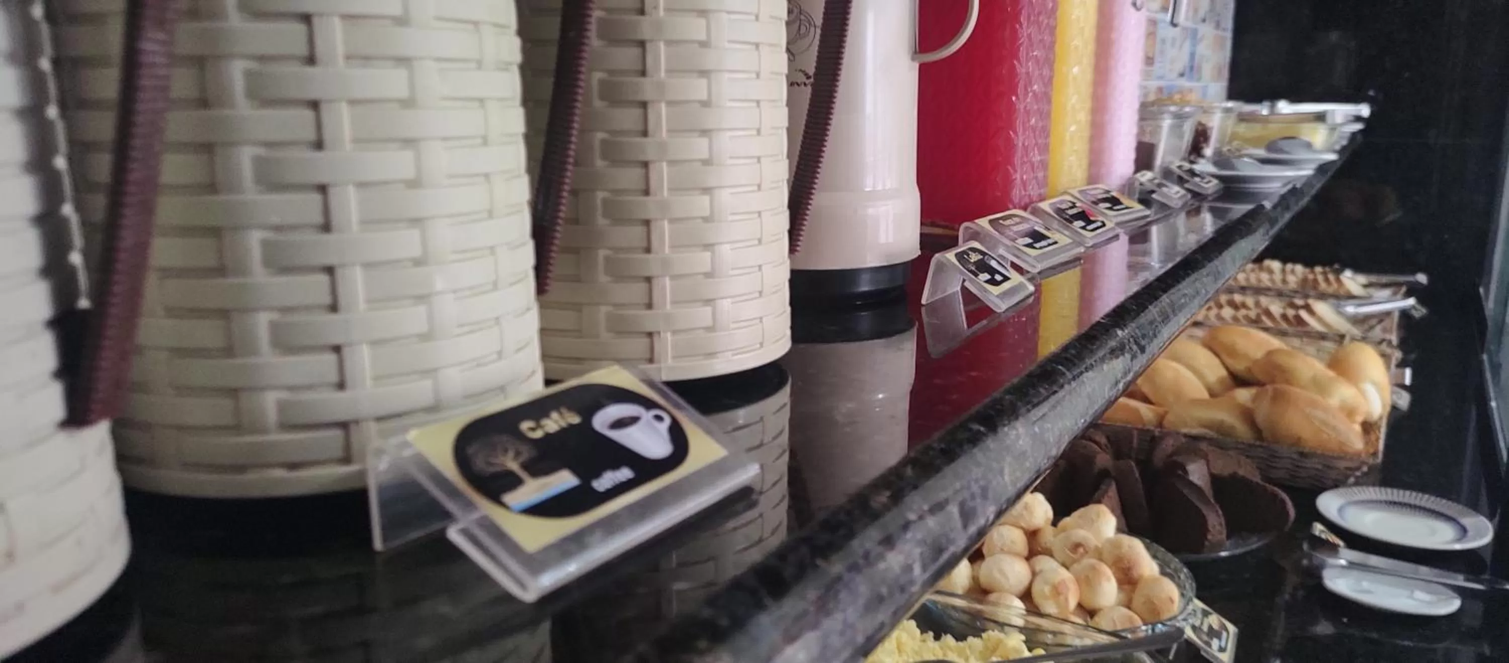 Breakfast in Hotel Lazaro Ubatuba Ltda