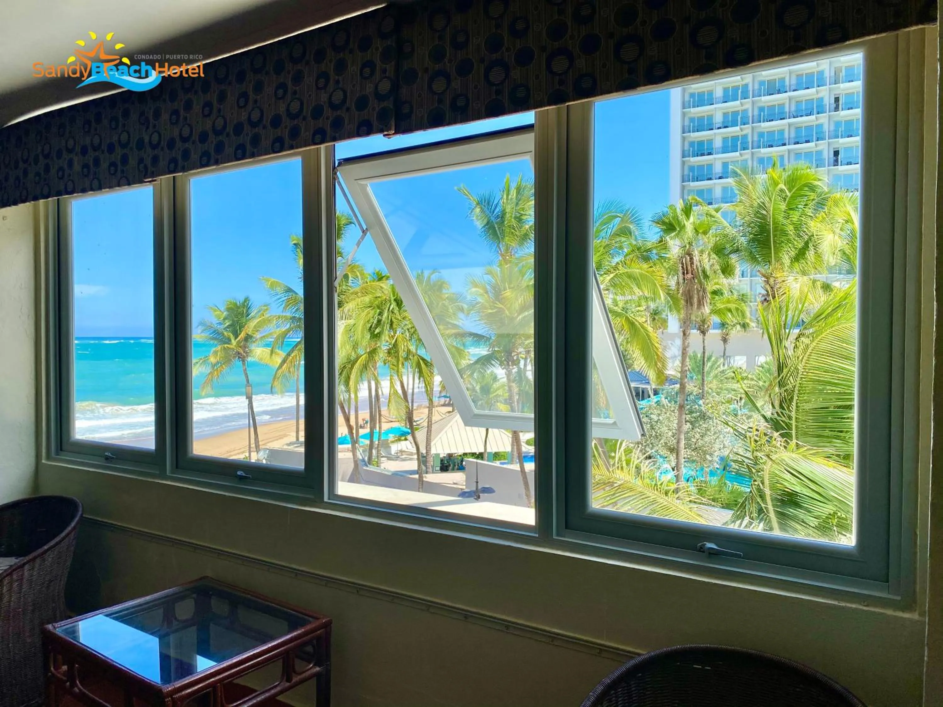 Beach in Sandy Beach Hotel