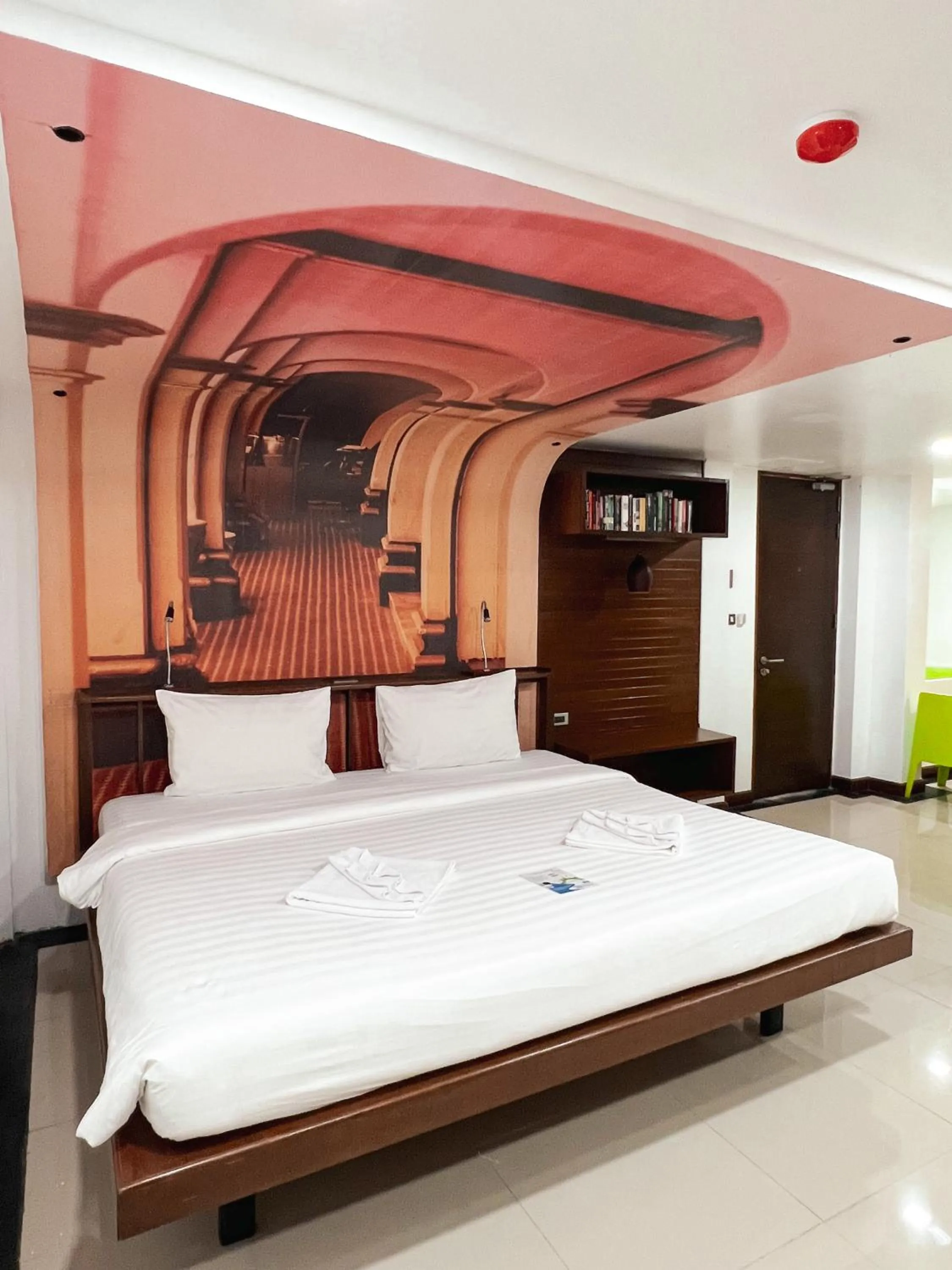 Bedroom, Bed in The Color Kata