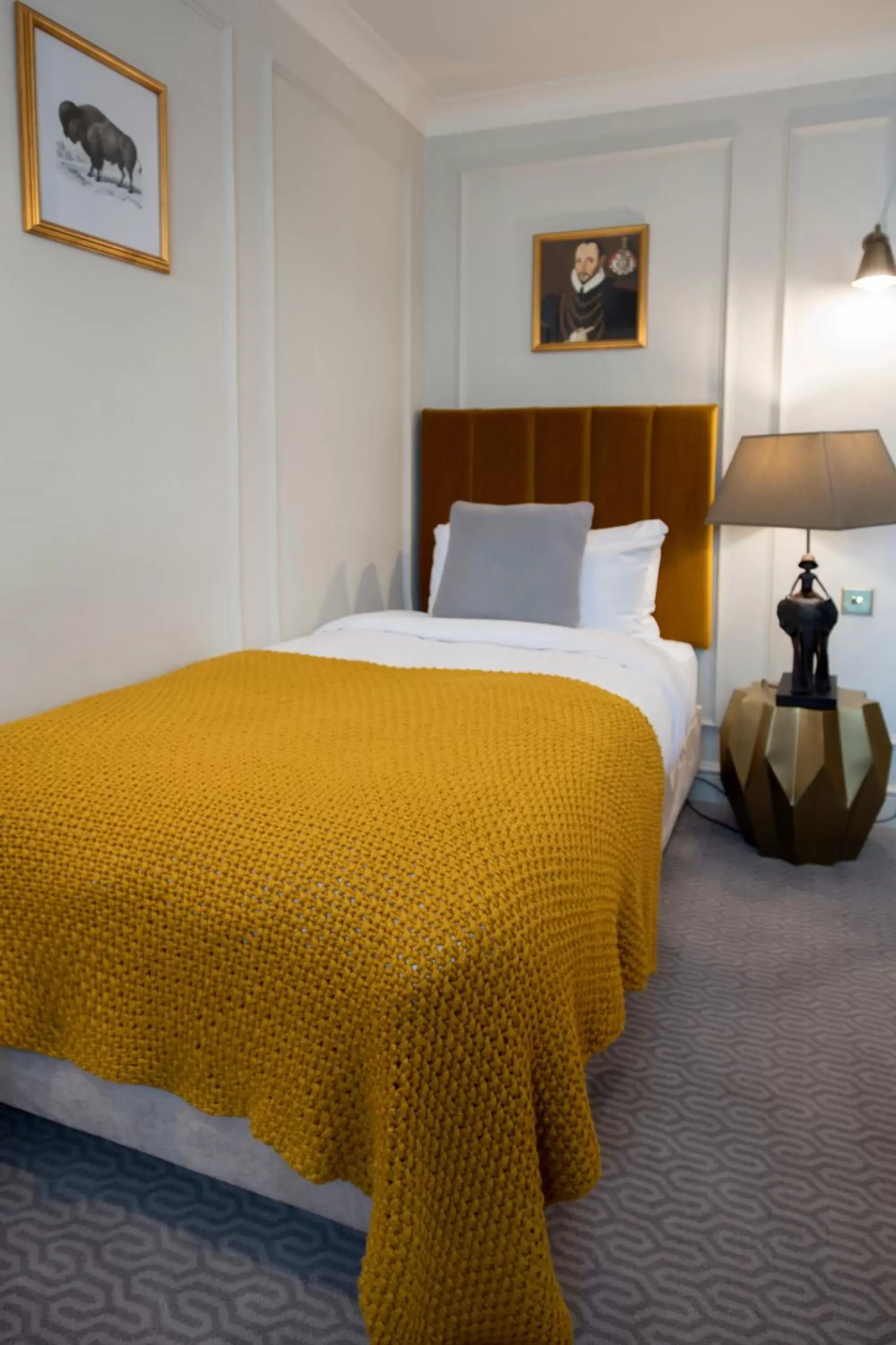Bedroom, Bed in Hotel Cromwell Stevenage
