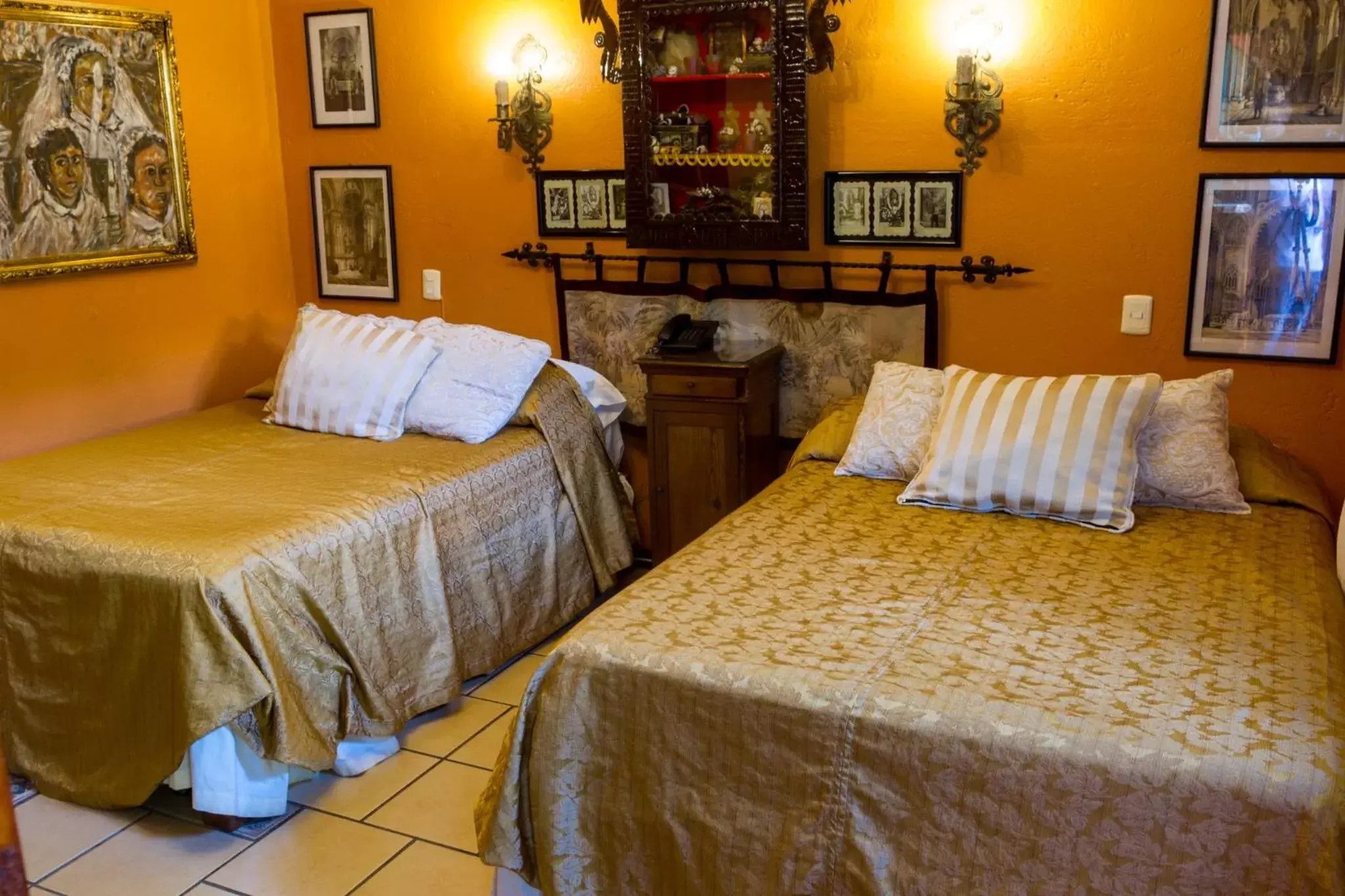 Bed in Hotel Boutique Casona Maya Mexicana