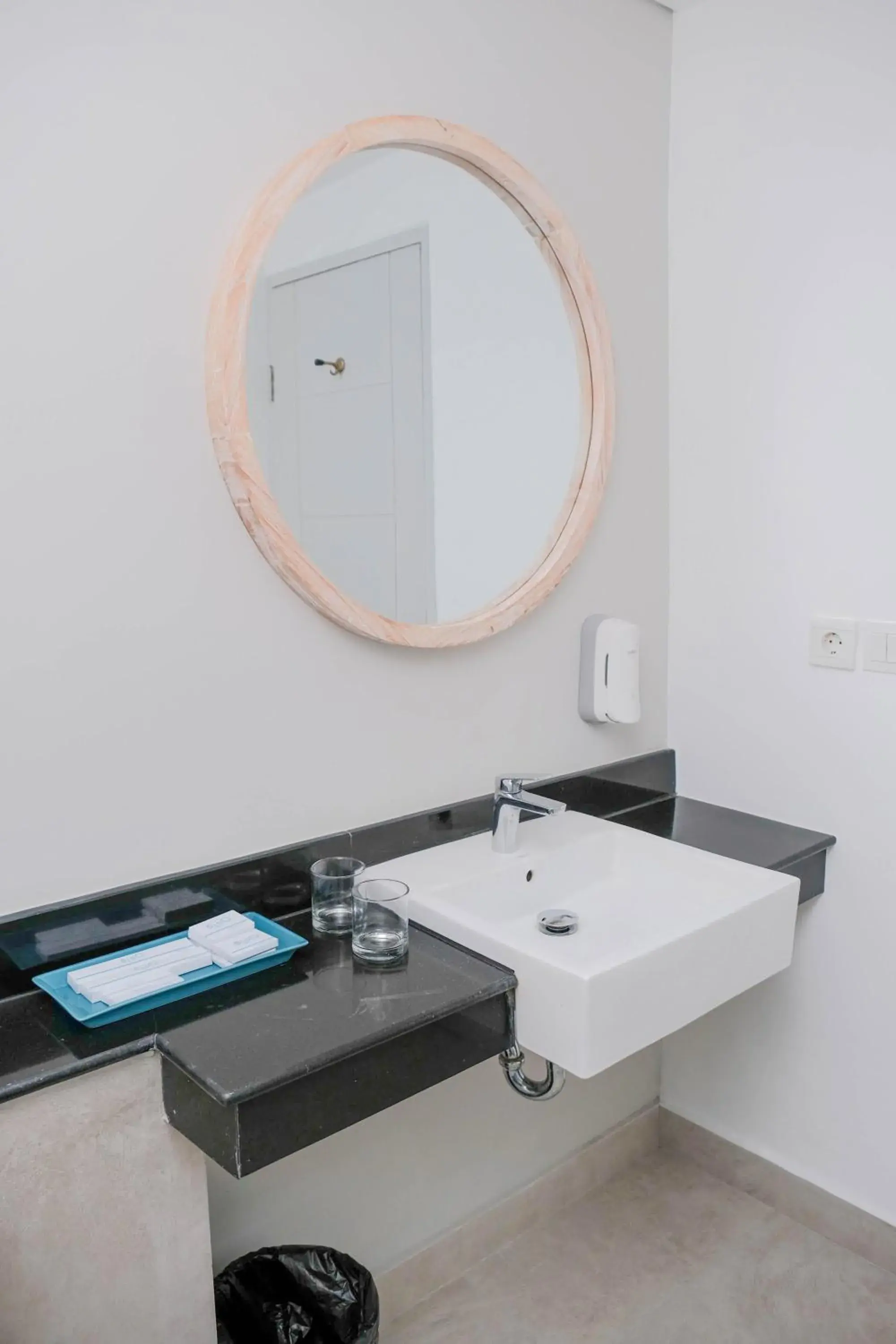 Bloo Bali Hotel Bloo Bali Hotel