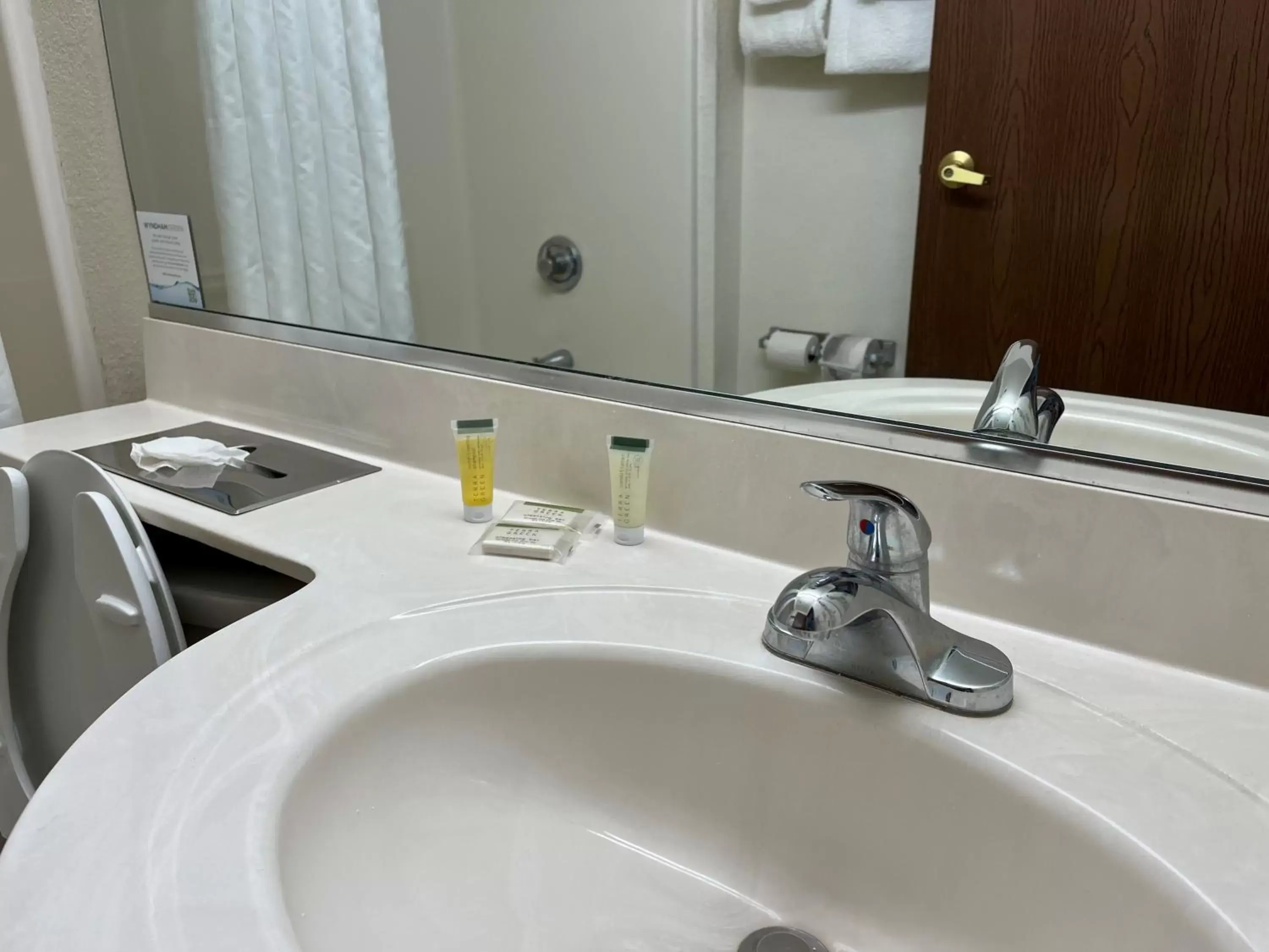 Bathroom in Microtel Inn and Suites by Wyndham - Lady Lake/ The Villages