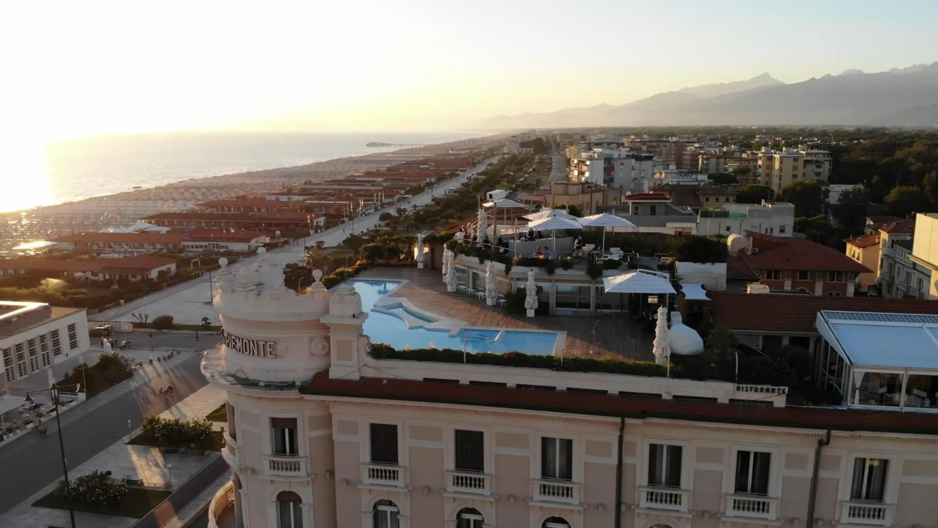 Bird's eye view, Bird's-eye View in Grand Hotel Principe Di Piemonte