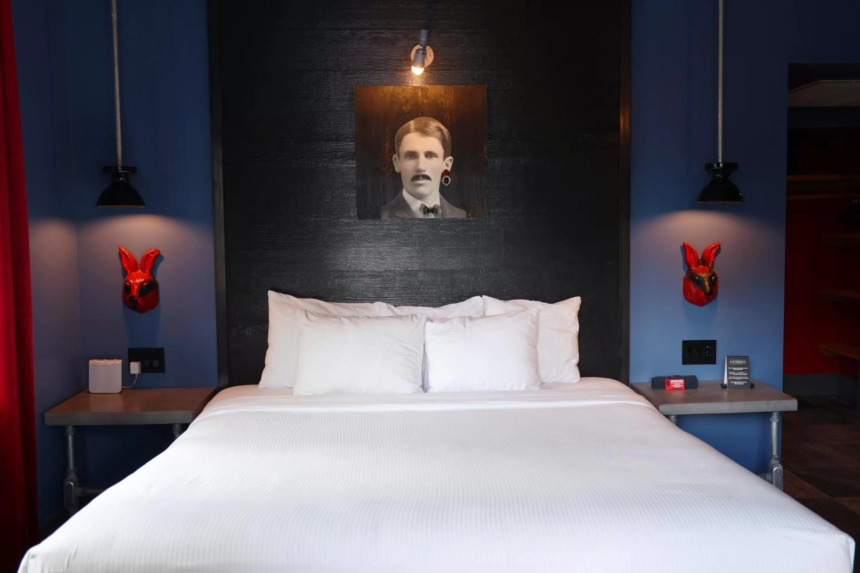 Bed in Hotel Gaythering - Gay Hotel - All Adults Welcome