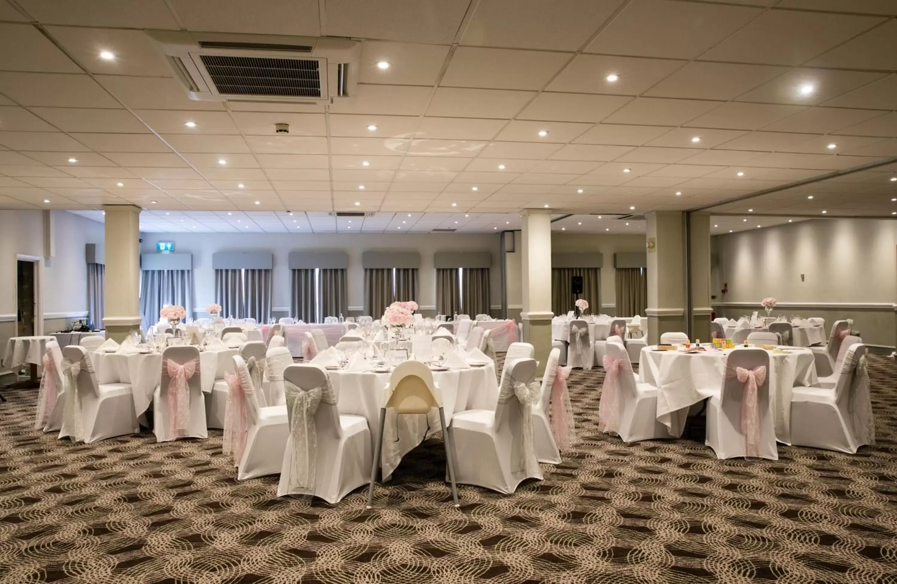 Meeting/conference room, Banquet Facilities in Holiday Inn Leeds Garforth, an IHG Hotel
