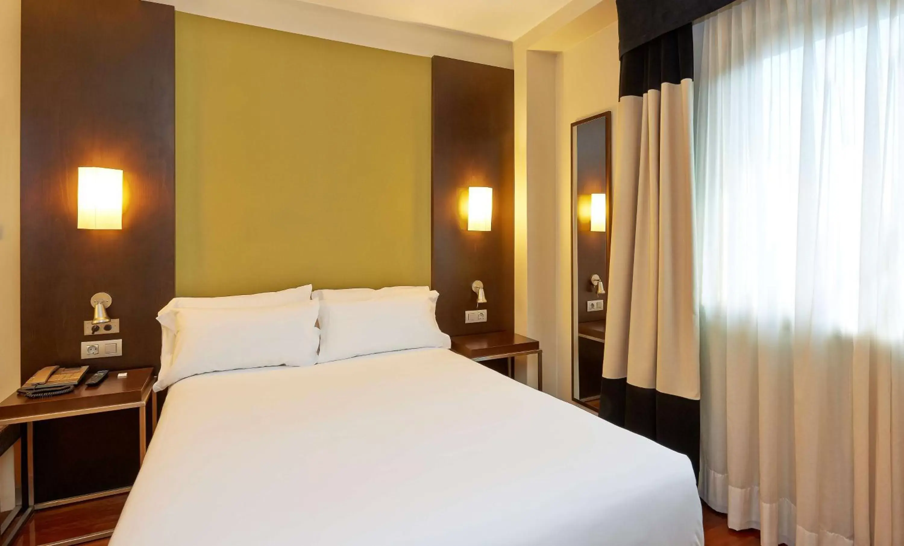 Bedroom, Bed in NH Sport Bedroom, Bed in NH Sport