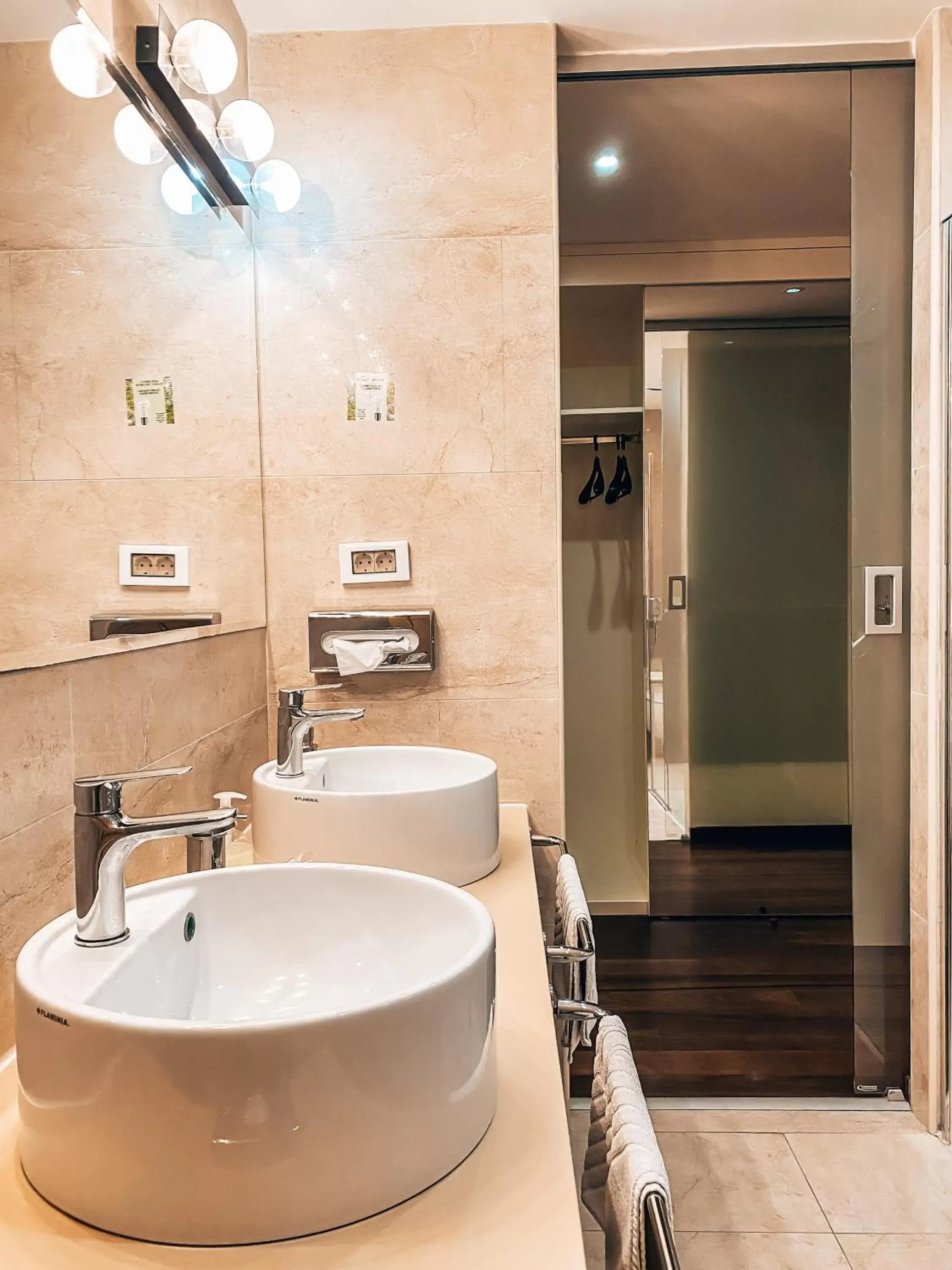Shower, Bathroom in Hotel Korkyra