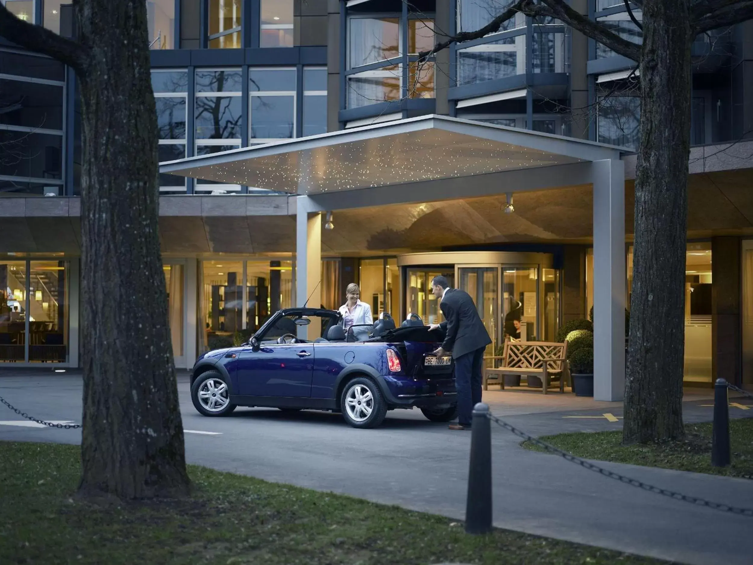 Facade/entrance in Hotel Seepark Thun