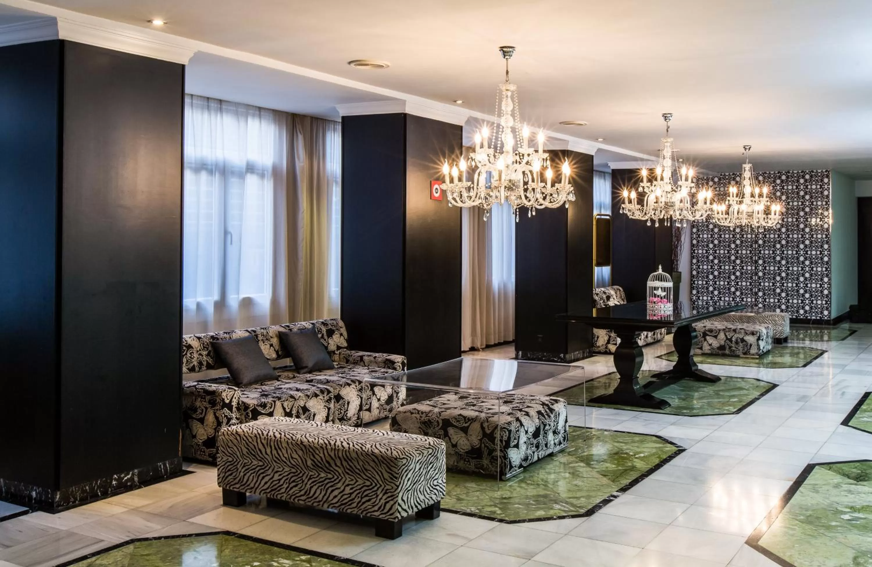 Meeting/conference room in Leonardo Hotel Granada