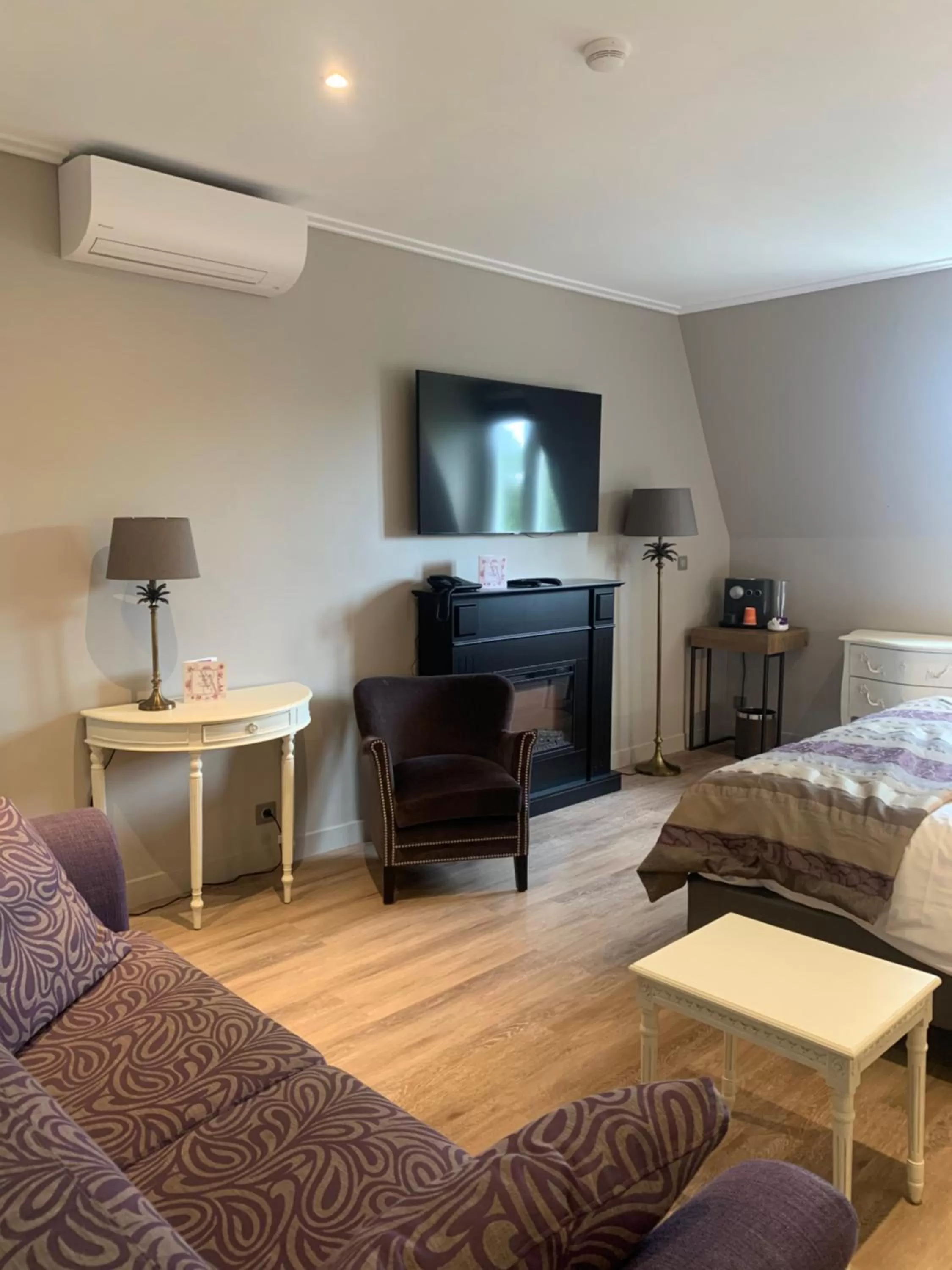 Bed in Villa Augeval Hôtel de charme & Spa