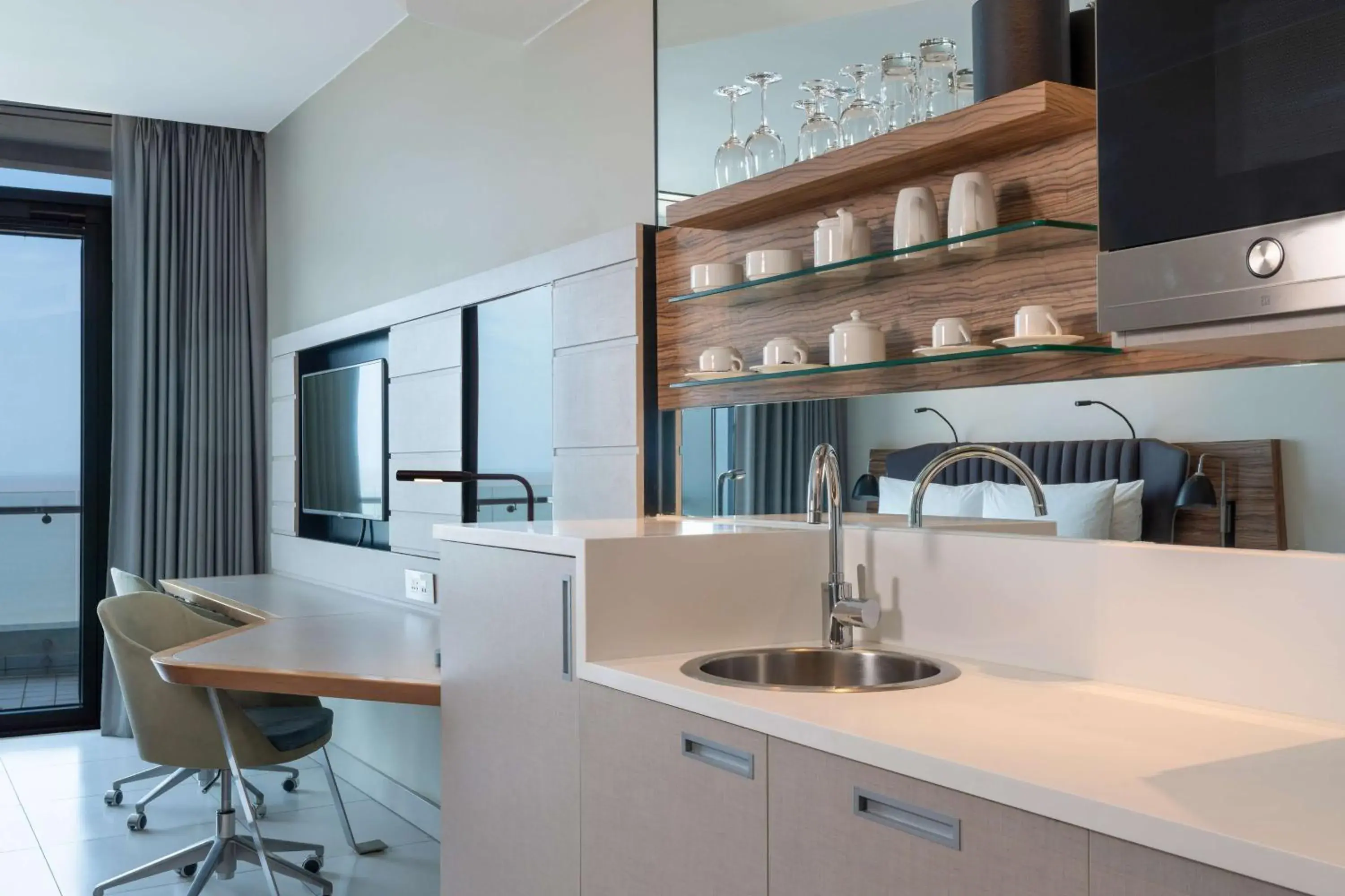 TV and multimedia in Radisson Blu Hotel & Residence Maputo TV and multimedia in Radisson Blu Hotel & Residence Maputo