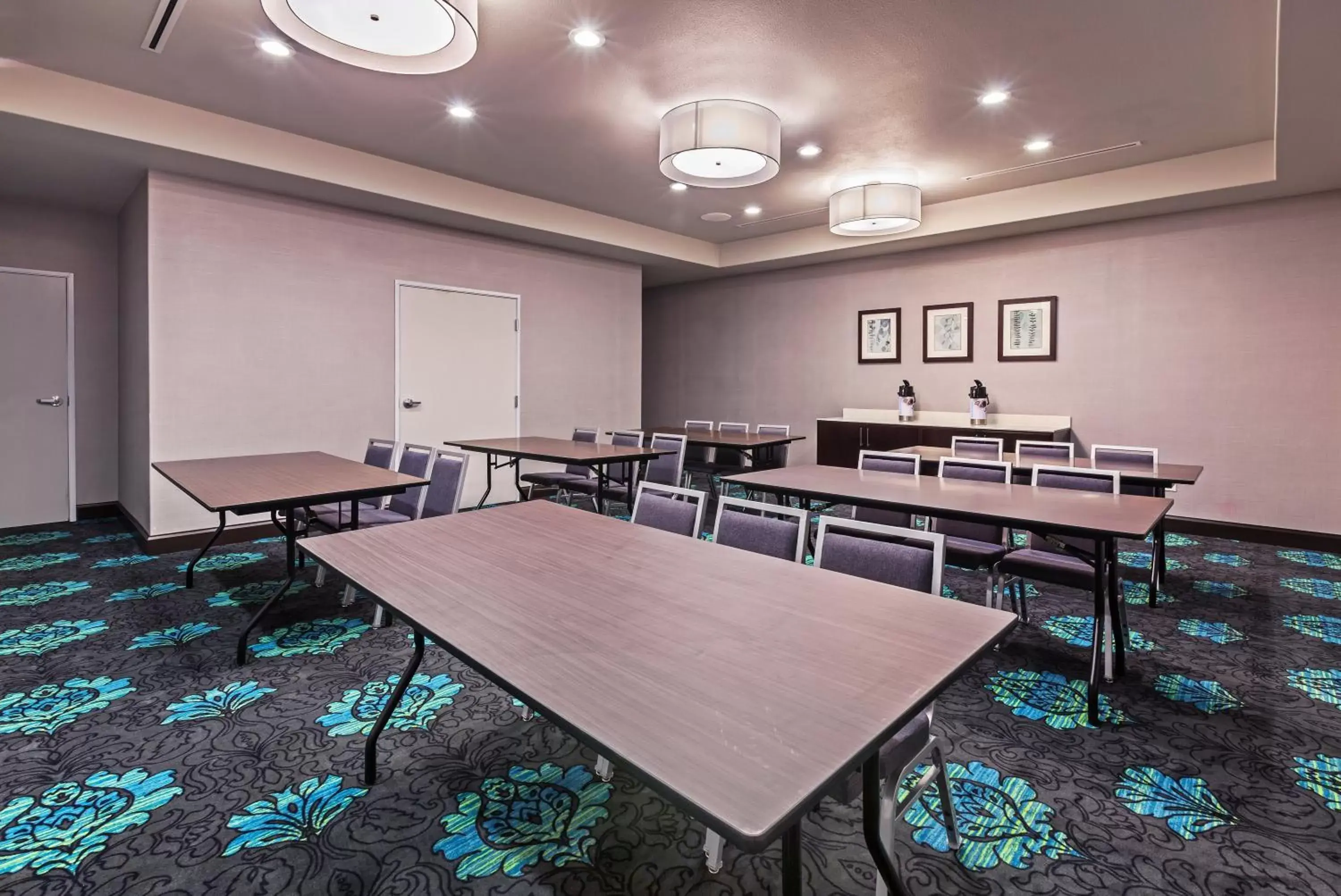 Meeting/conference room in Holiday Inn Express and Suites Killeen-Fort Hood Area, an IHG Hotel