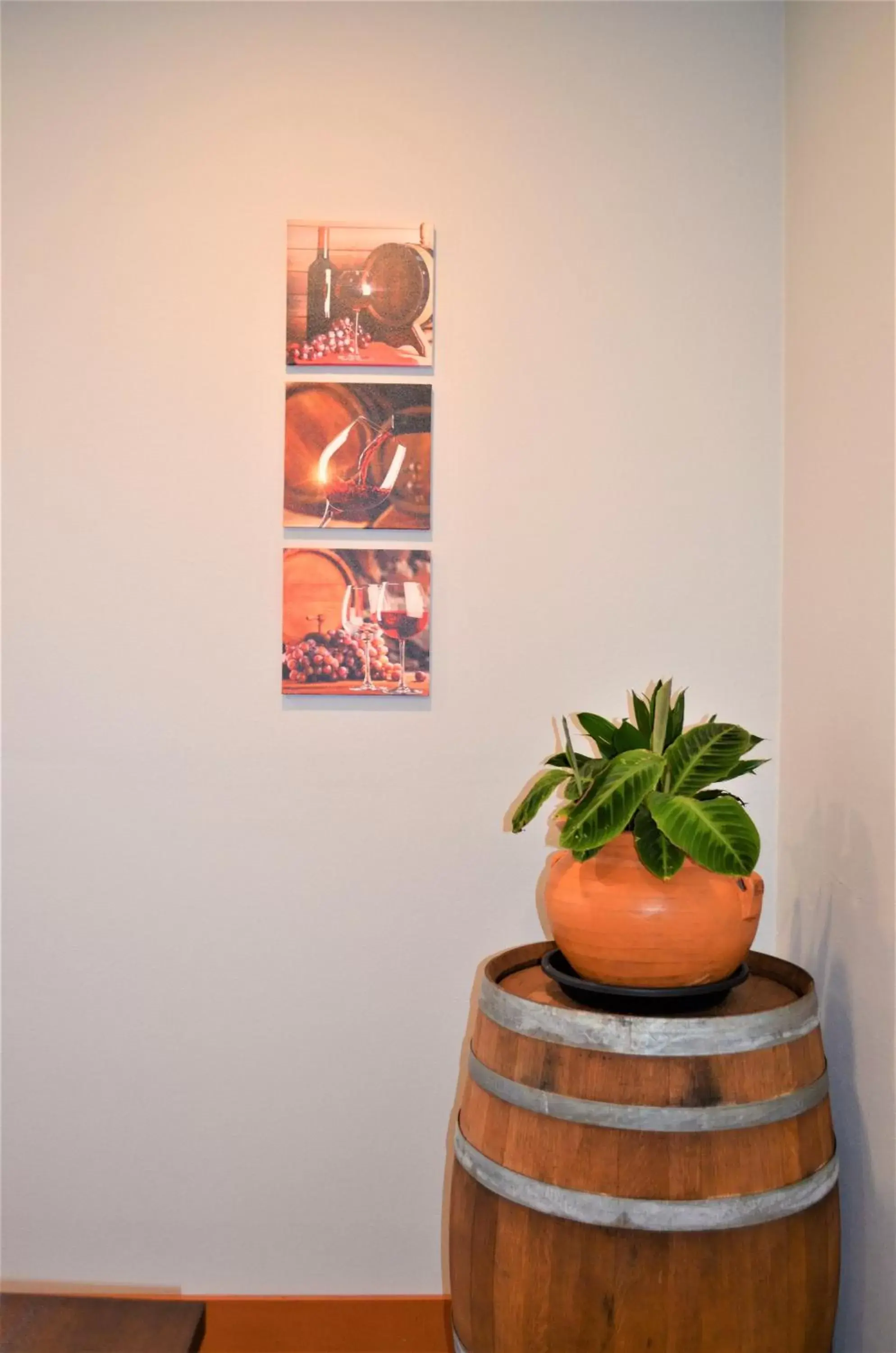 Restaurant/places to eat in Shilo Inns Suites The Dalles Restaurant/places to eat in Shilo Inns Suites The Dalles