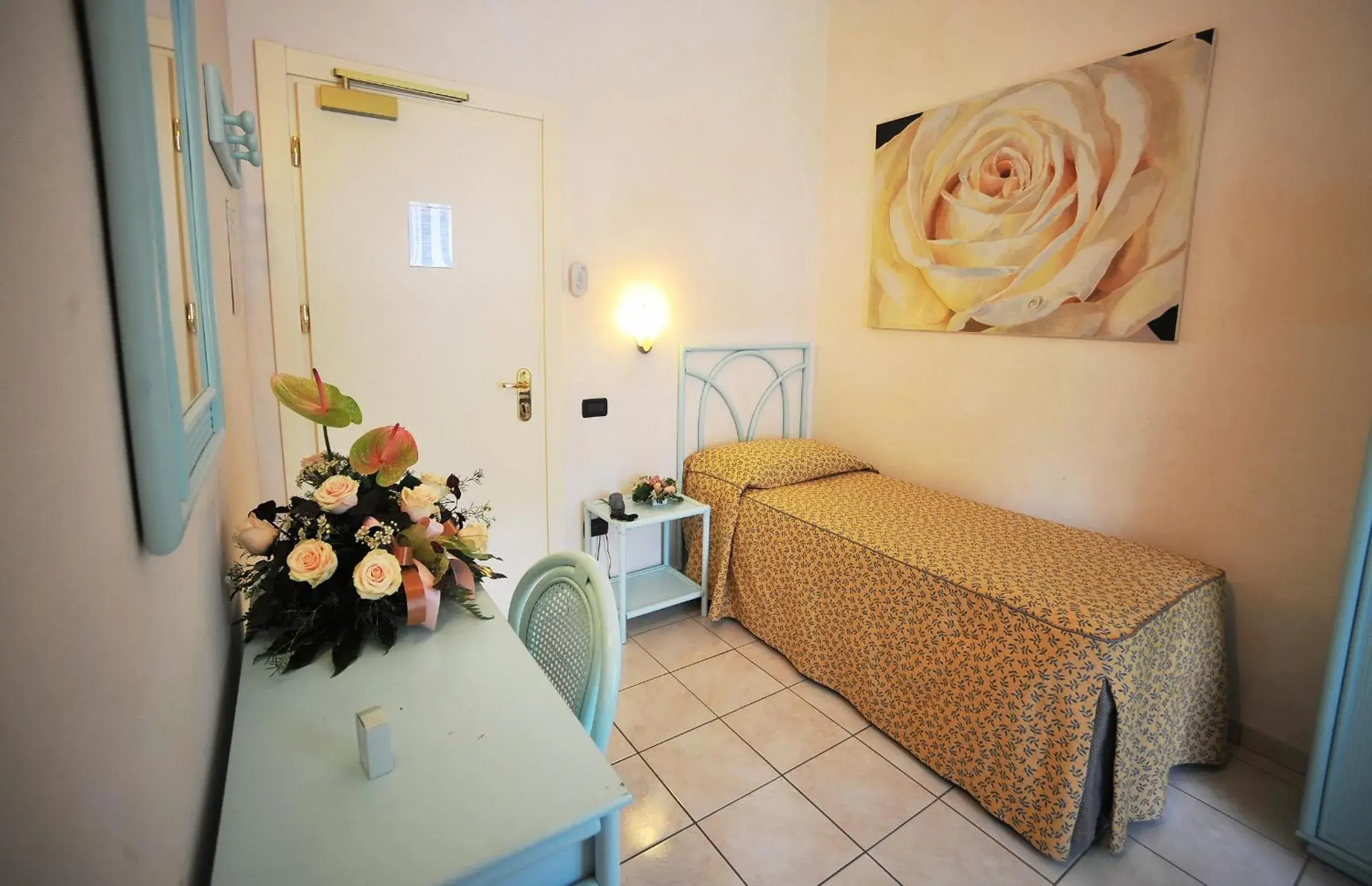 Bedroom, Bed in Hotel Riviera Blu