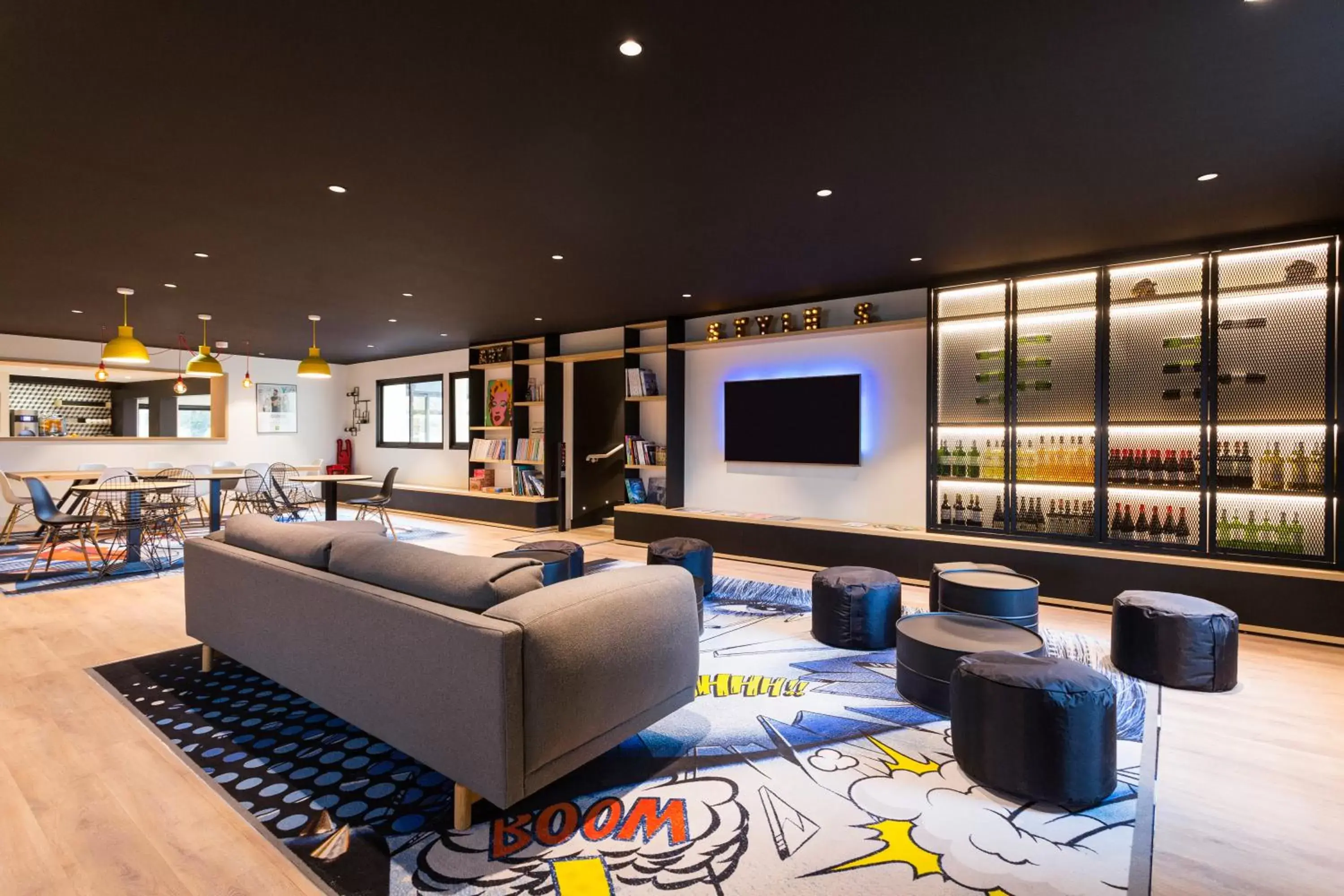 Living room, Lounge/Bar in ibis Styles Bordeaux Sud