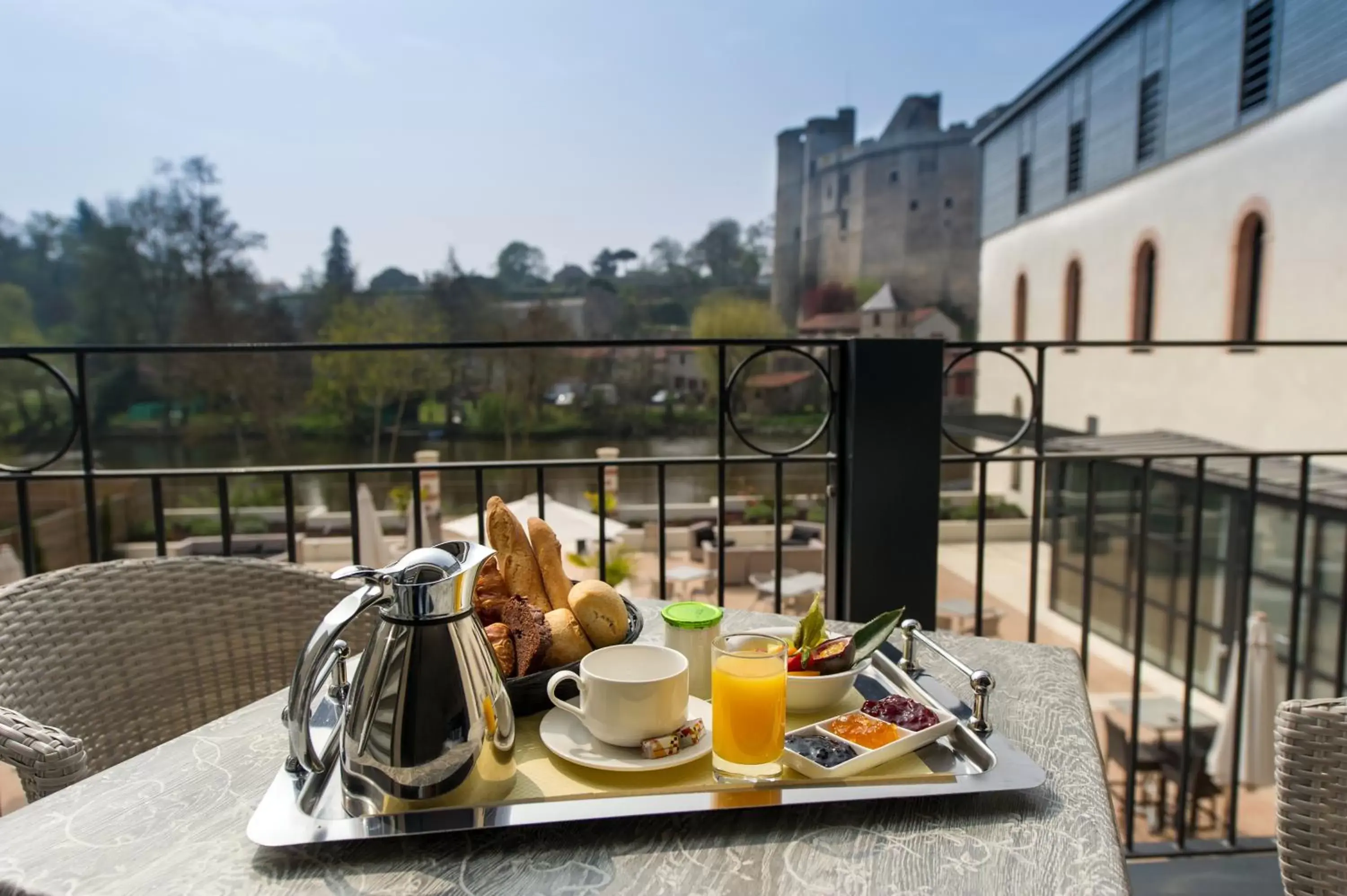 Balcony/Terrace in Best Western Plus Villa Saint Antoine Hotel & Spa