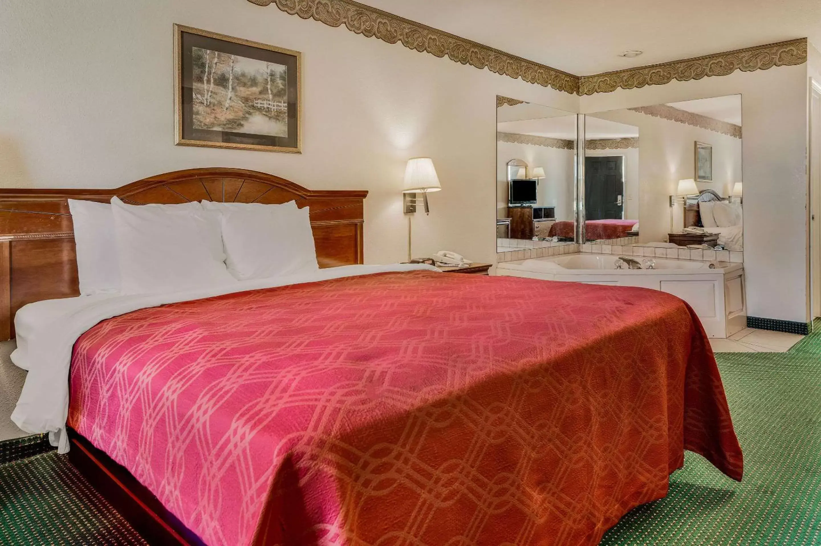 Bedroom, Bed in Rodeway Inn Sandersville Bedroom, Bed in Rodeway Inn Sandersville