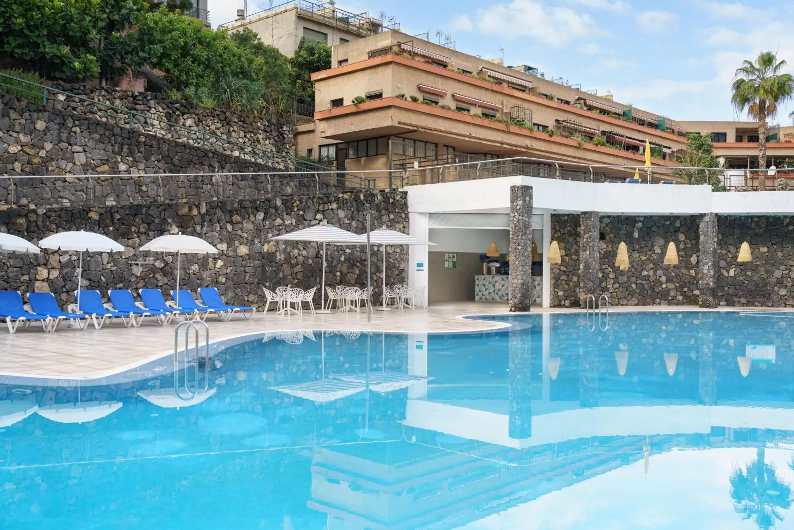 Property building, Swimming Pool in Alua Tenerife