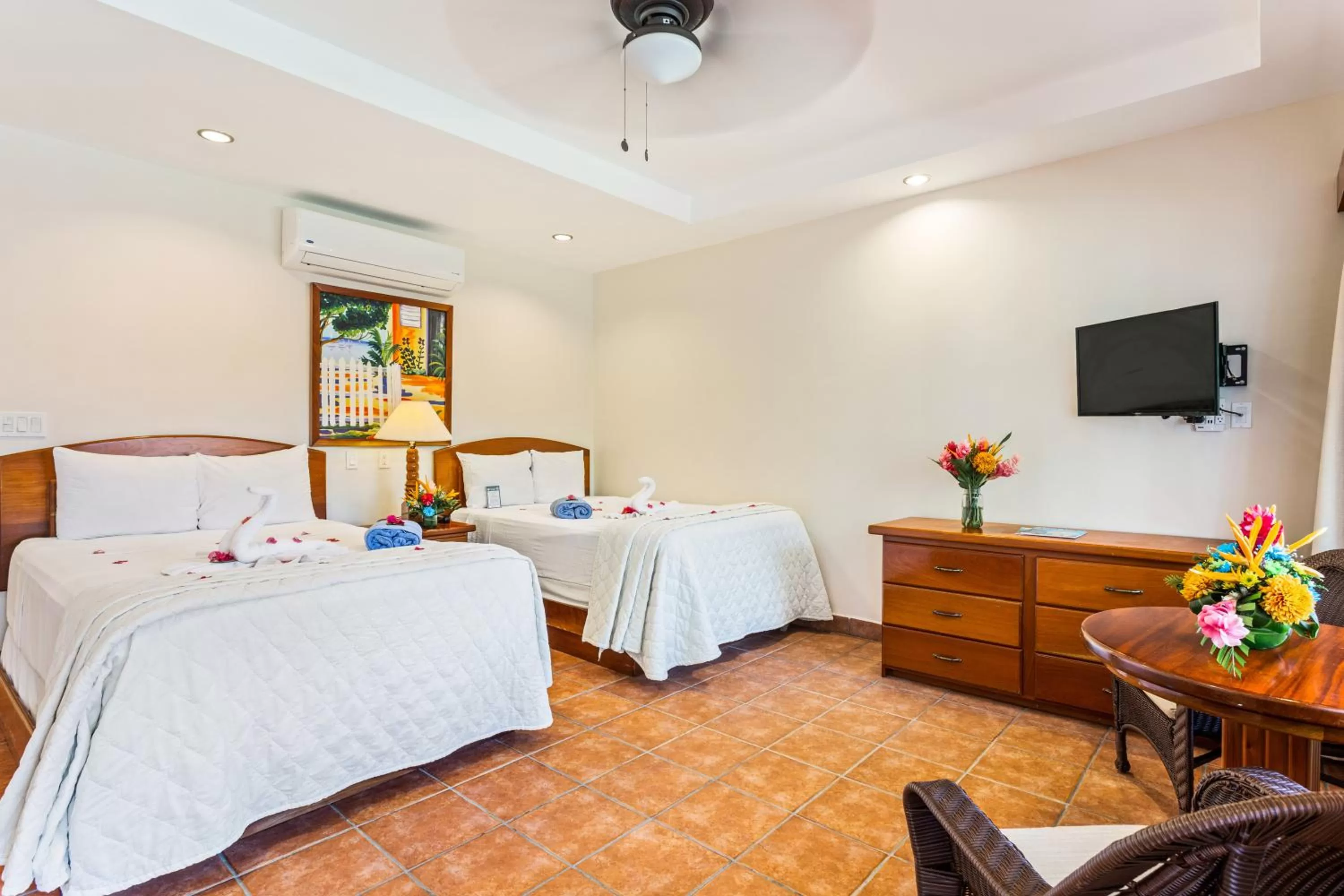 Bed in SunBreeze Hotel